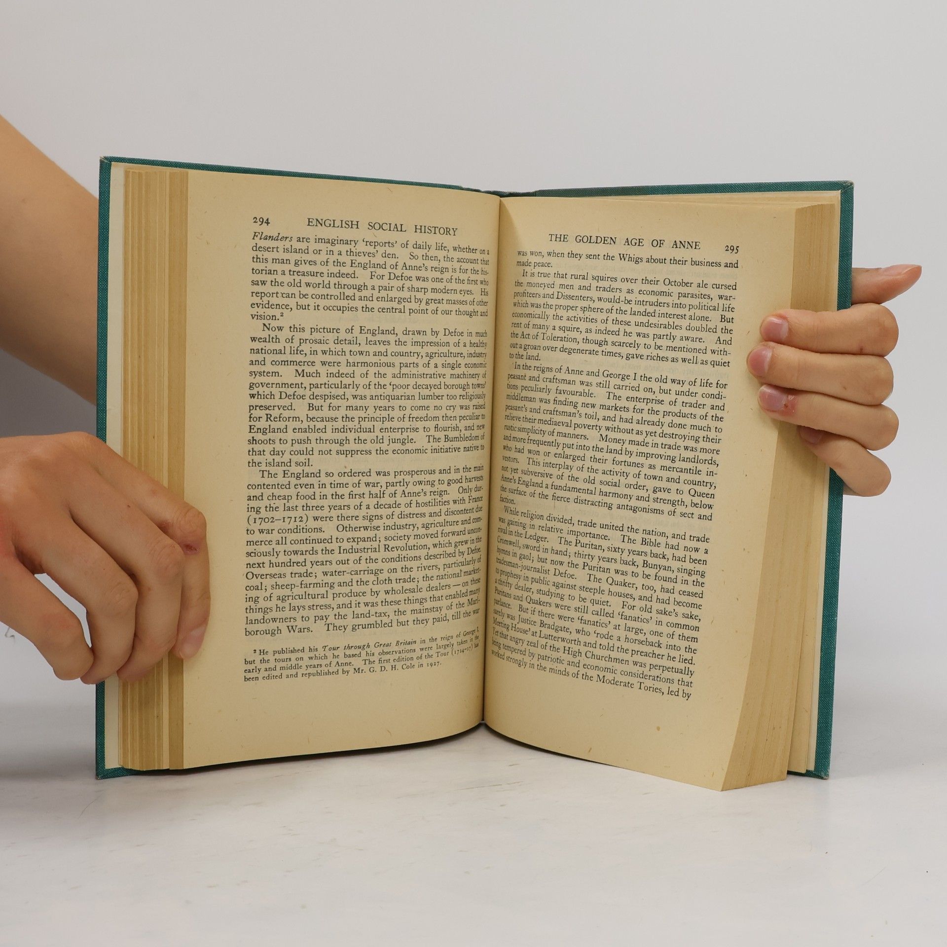 G. M. Trevelyan English Social History