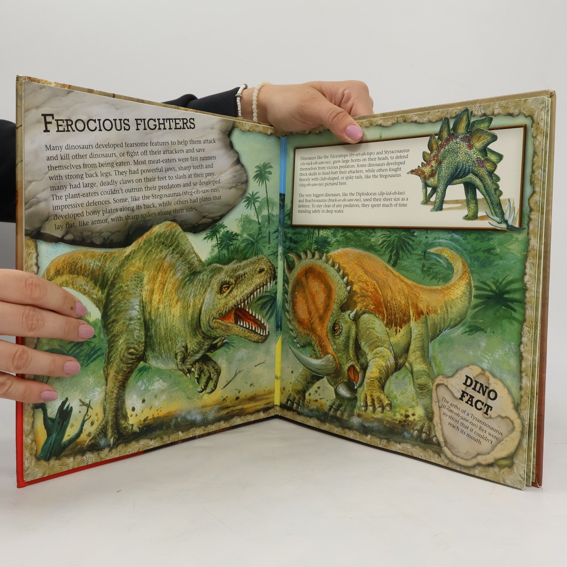 Igloo Books Ltd My Amazing Book of Dinosaurs!