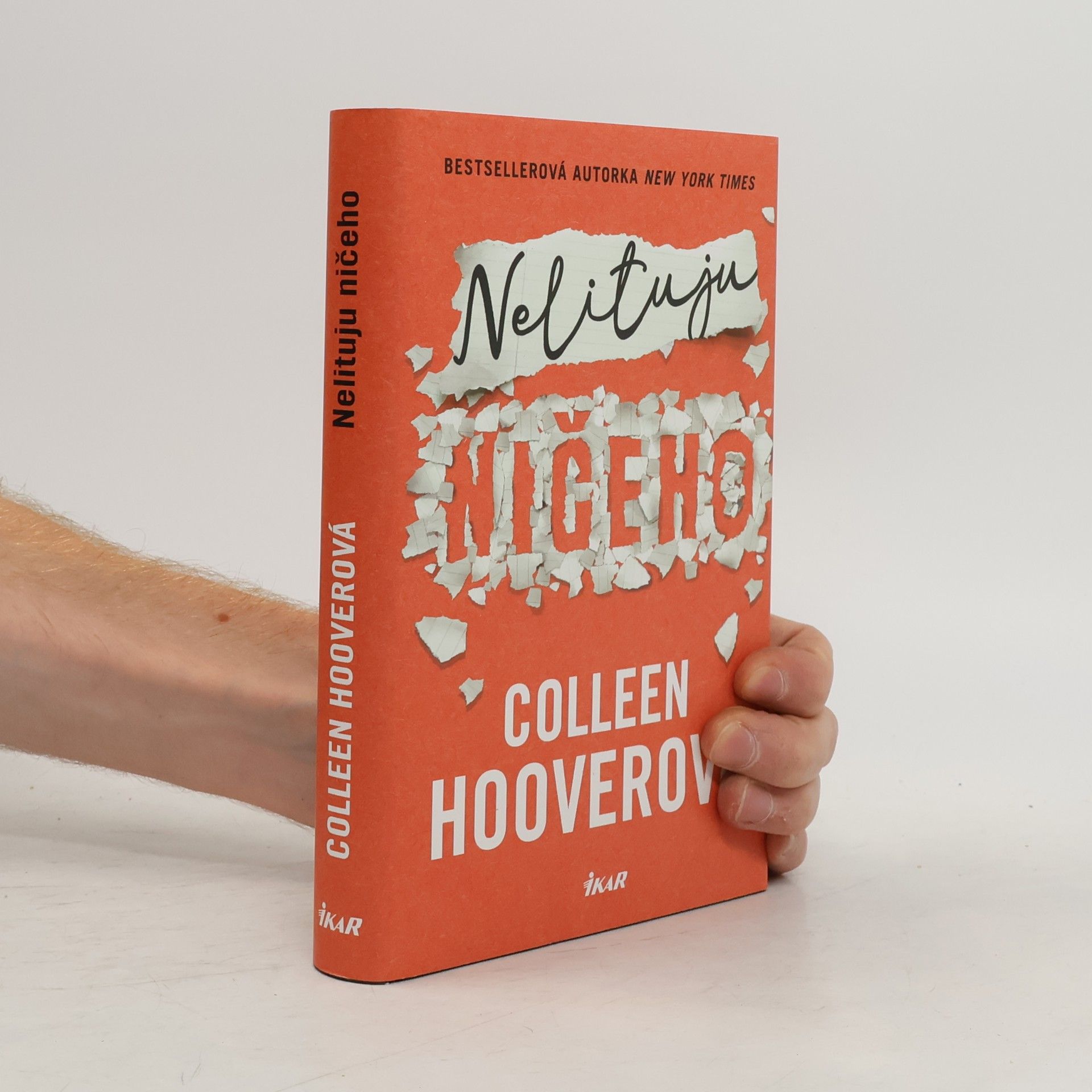 Colleen Hoover Nelituju ničeho