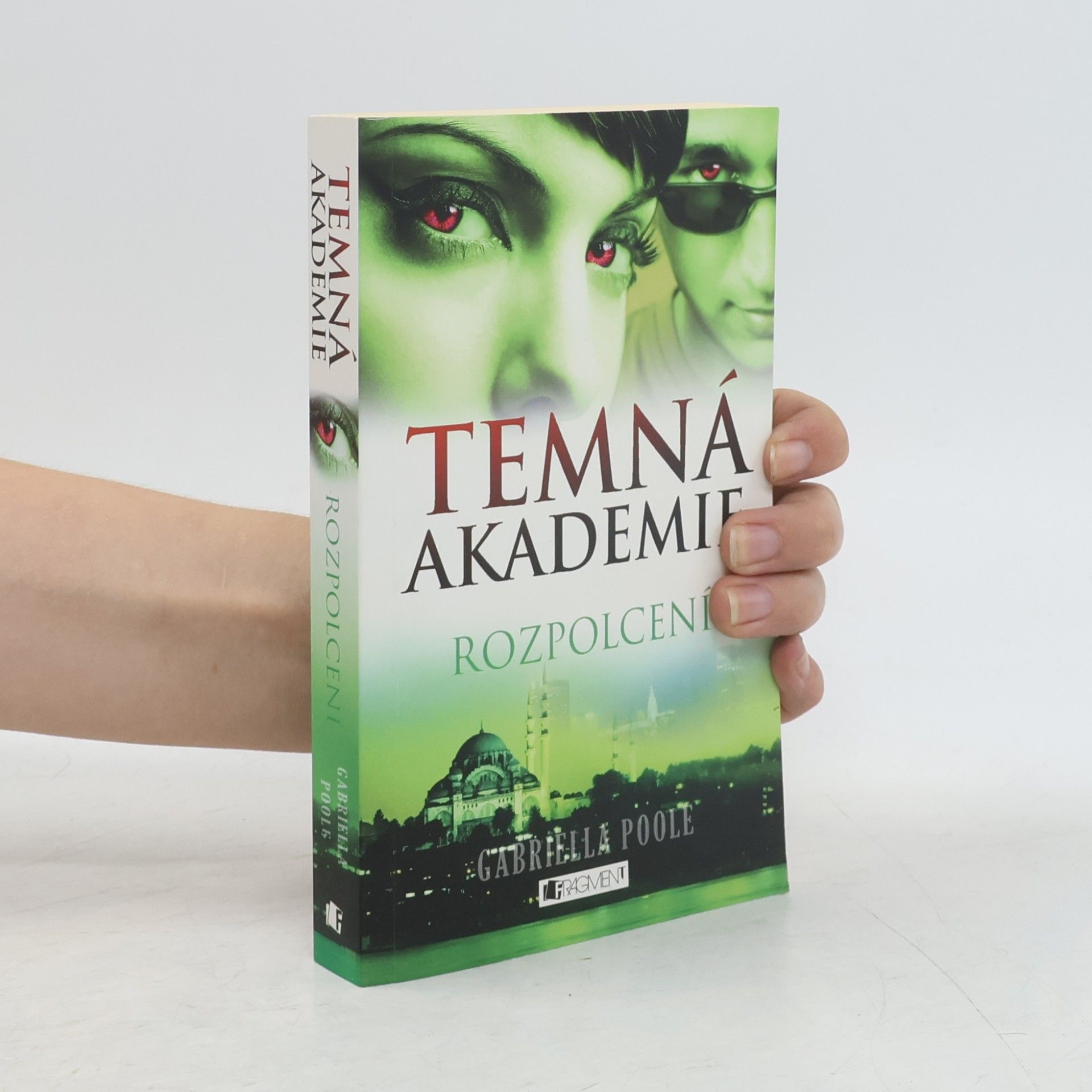 Gillian Philip Temná akademie. Rozpolcení