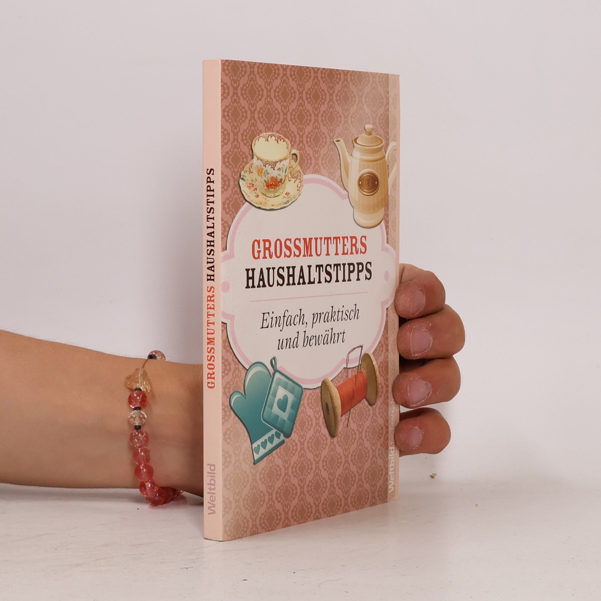 Autores varios Grossmutters Haushaltstipps