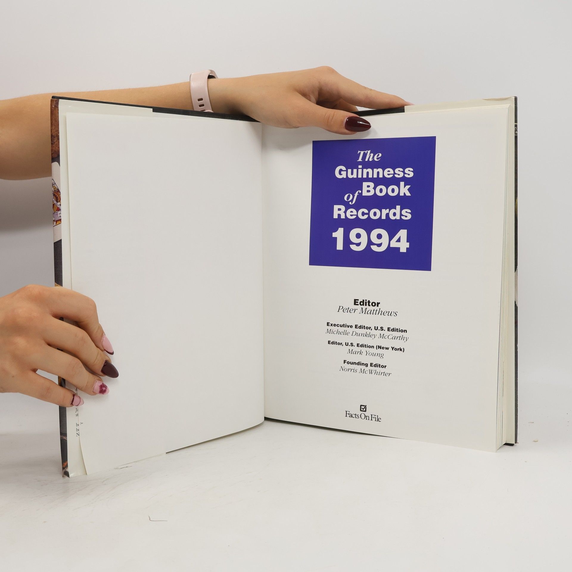 Peter Matthews The Guinness Book of Records 1994