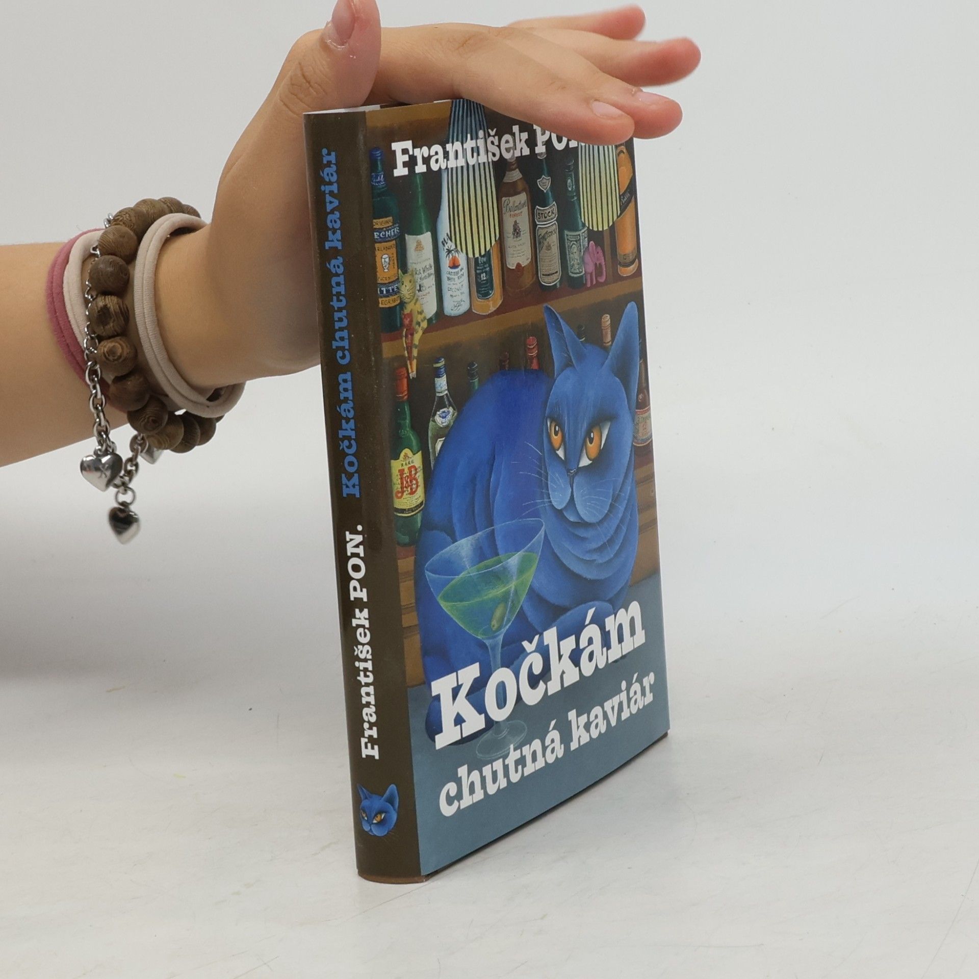 František PON Kočkám chutná kaviár