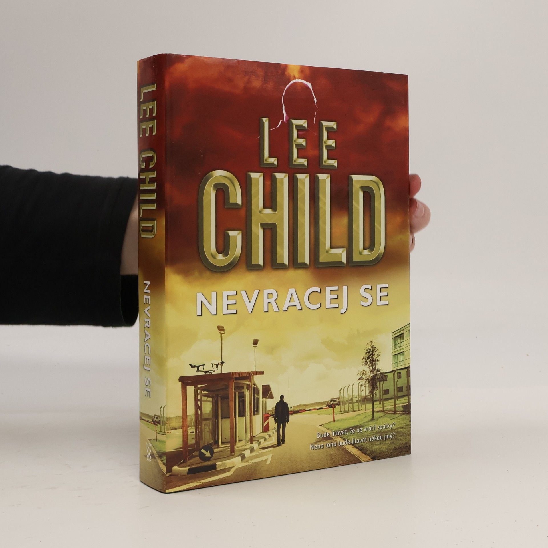 Lee Child Nevracej se