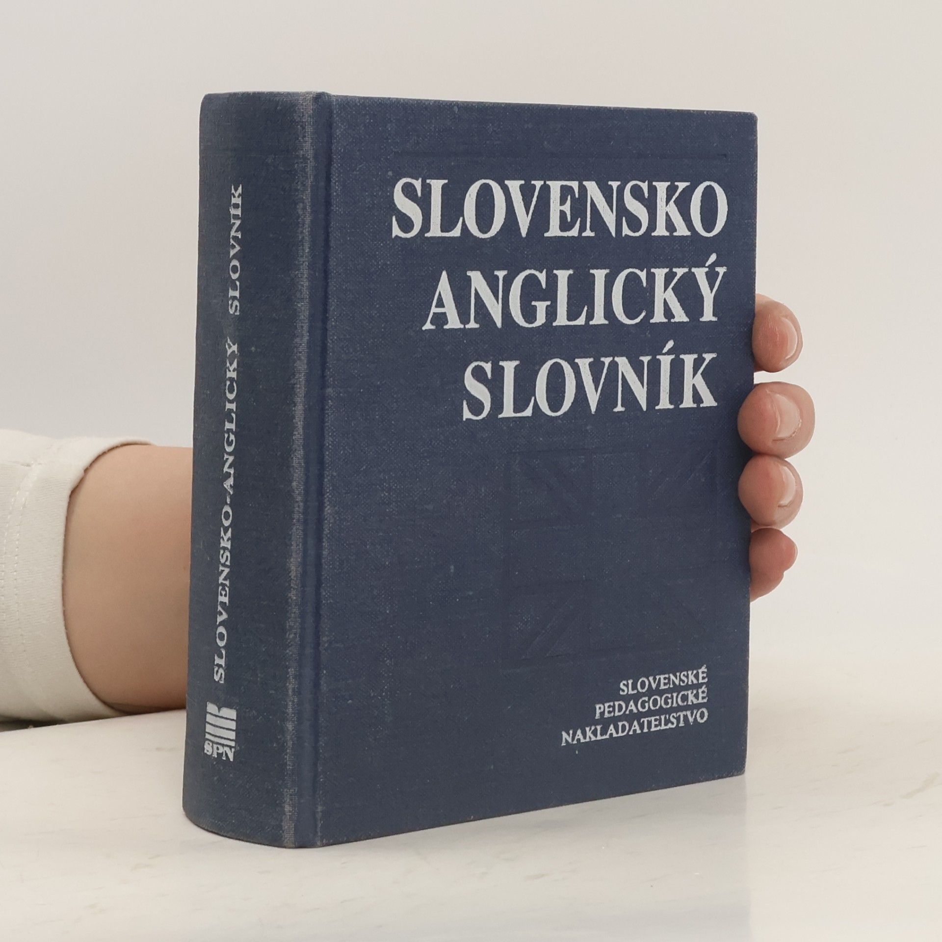 Júlia Vilikovská Slovensko-anglický slovník