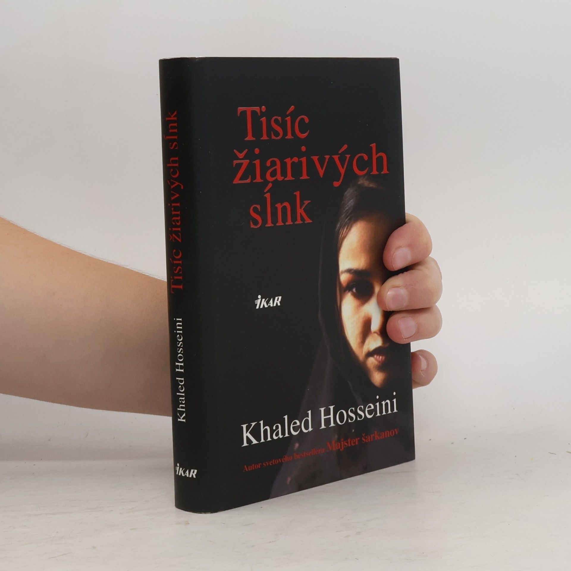 Khaled Hosseini Tisíc žiarivých sĺnk