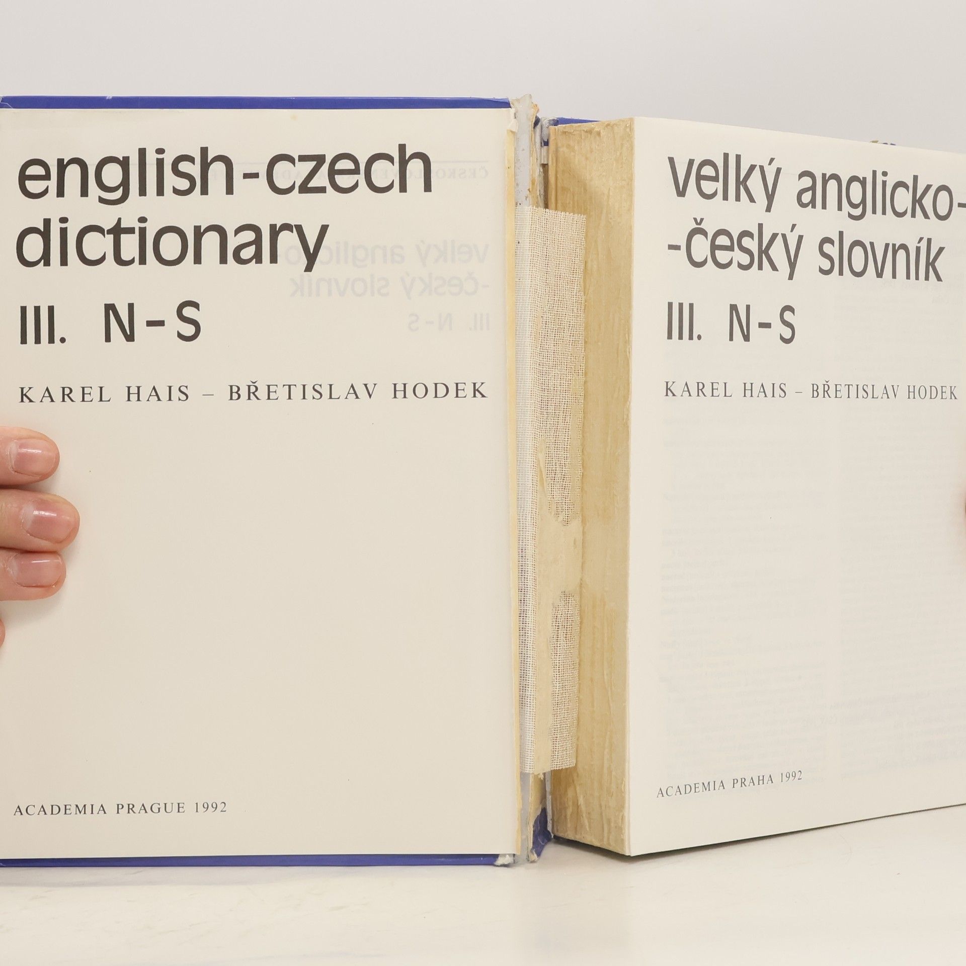 Břetislav Hodek Velký anglicko-český slovník III. N–S