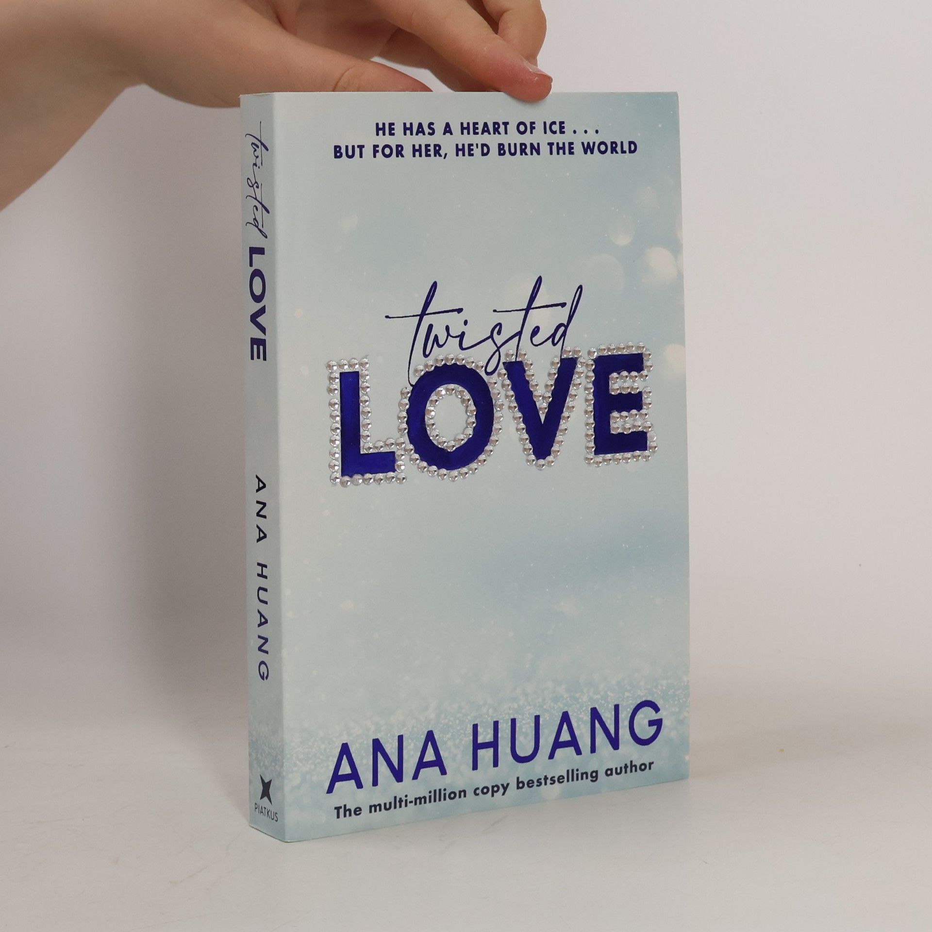 Ana Huang Twisted love. Twisted book one