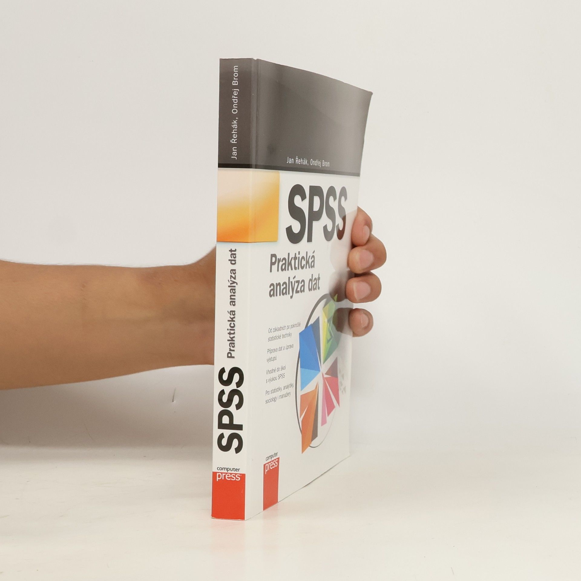 SPSS – Praktická analýza dat