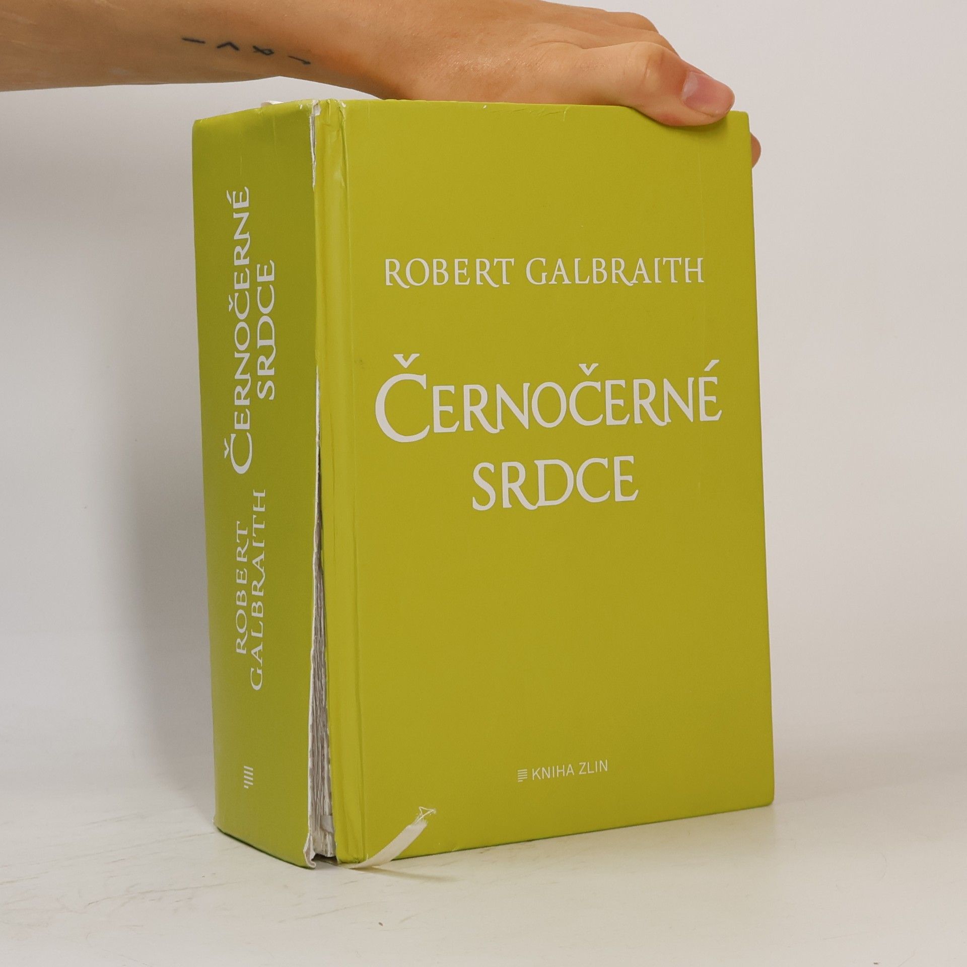 J. K. Rowling Černočerné srdce