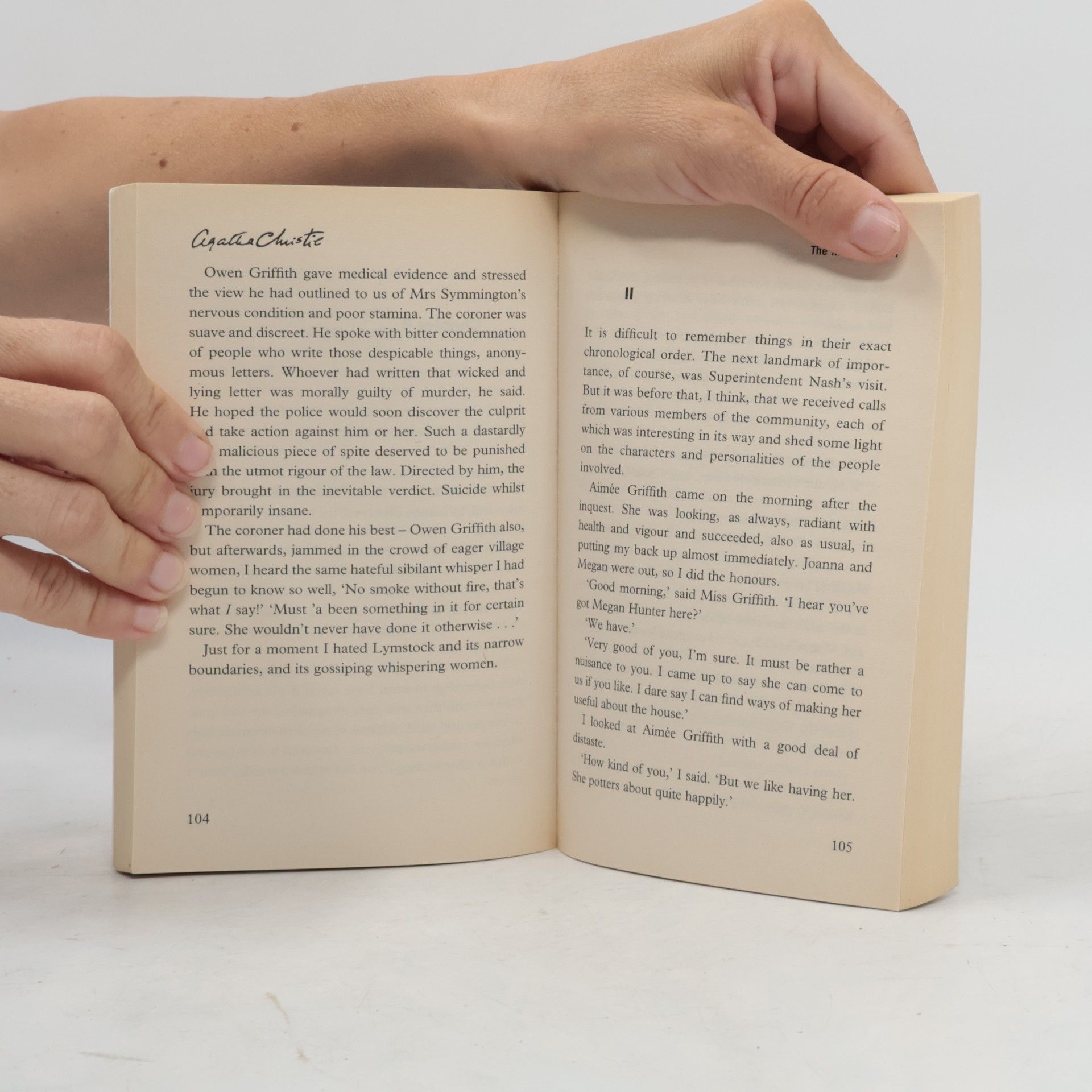 Agatha Christie The moving finger