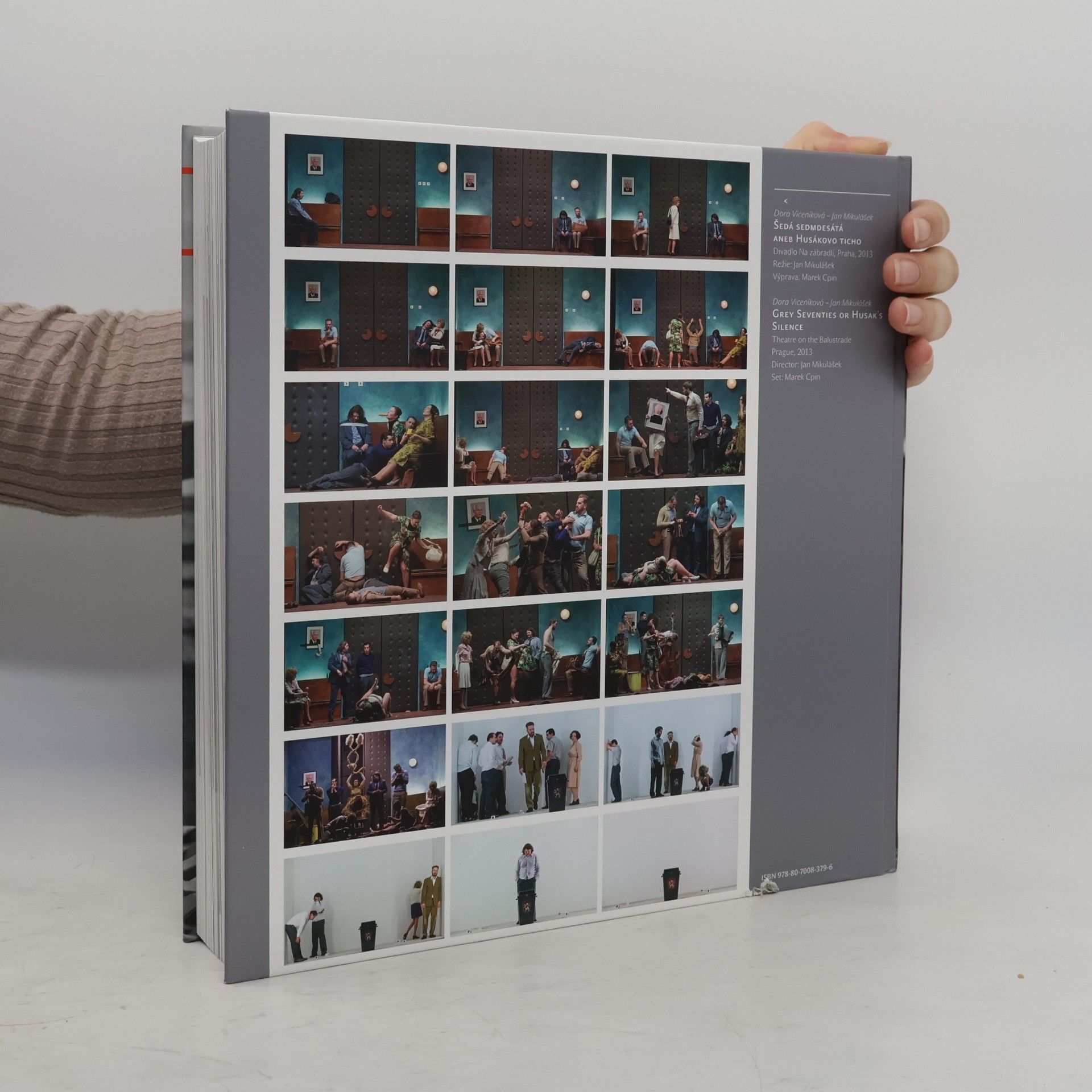 Viktor Kronbauer Viktor Kronbauer - Divadelní fotografie