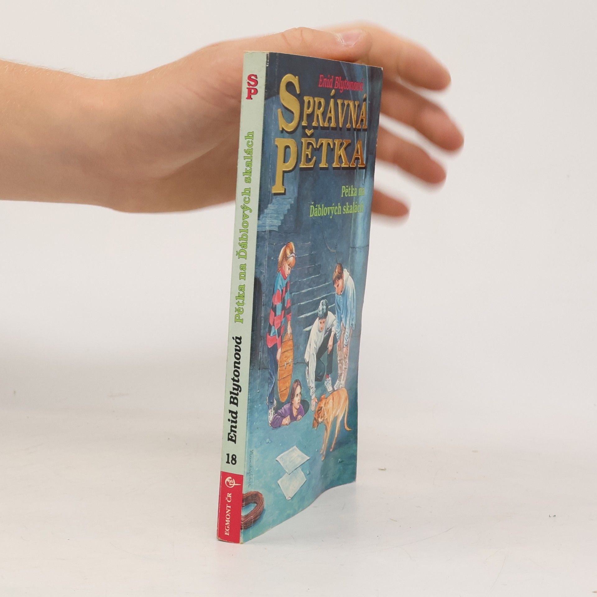 Enid Blyton Správná pětka, Pětka na Ďáblových skalách