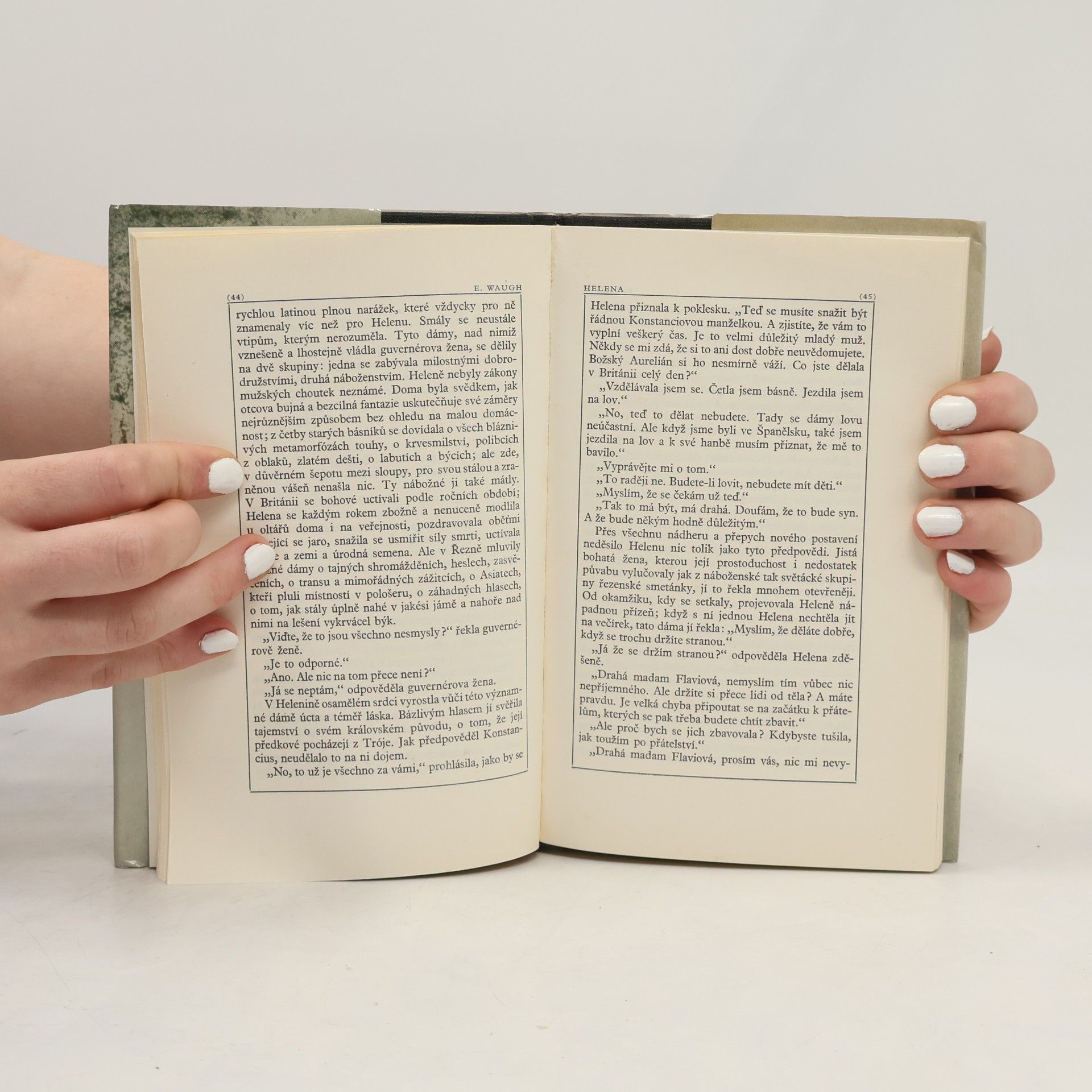 Evelyn Waugh Helena