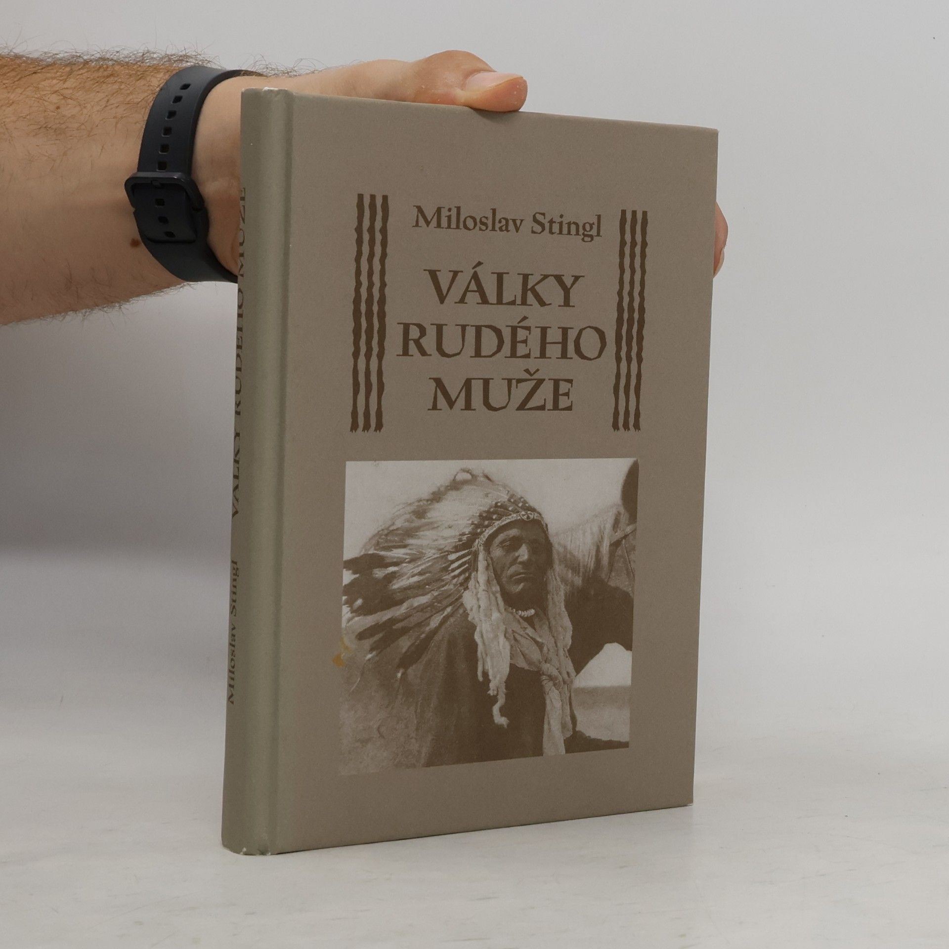 Miloslav Stingl Války rudého muže