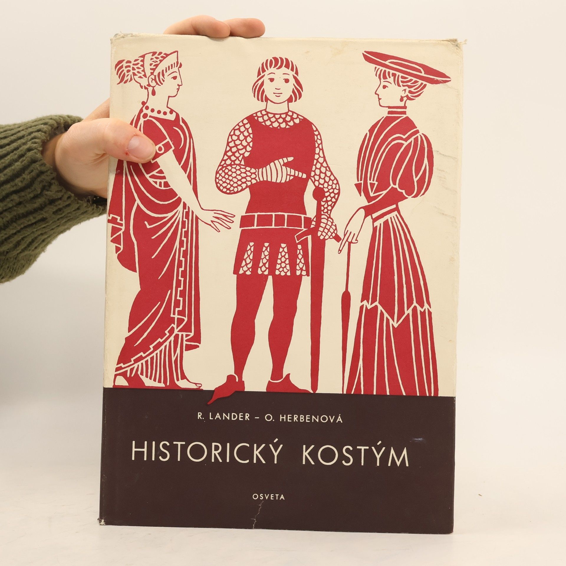Olga Herbenová Historický kostým