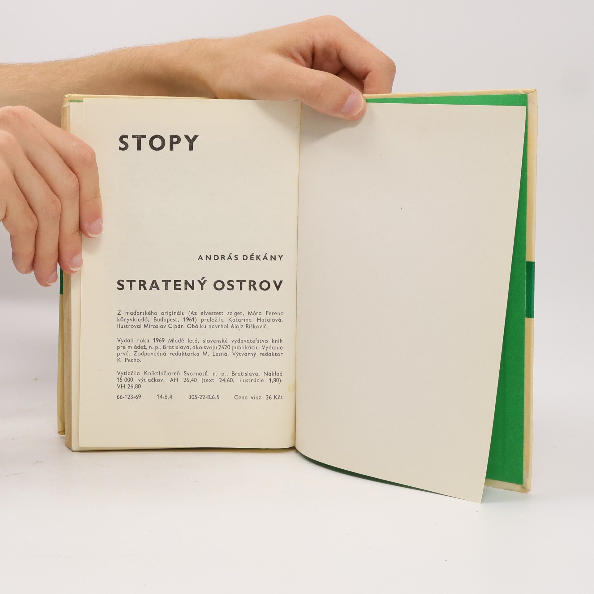 András Dékány Stratený ostrov