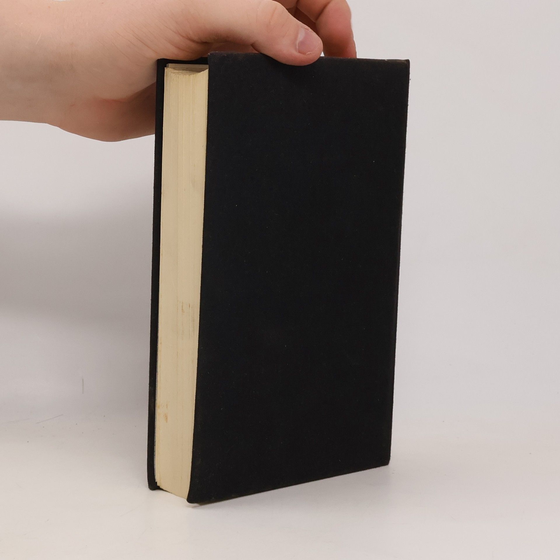 Kurt Vonnegut Tvorba národov. Ostré očko