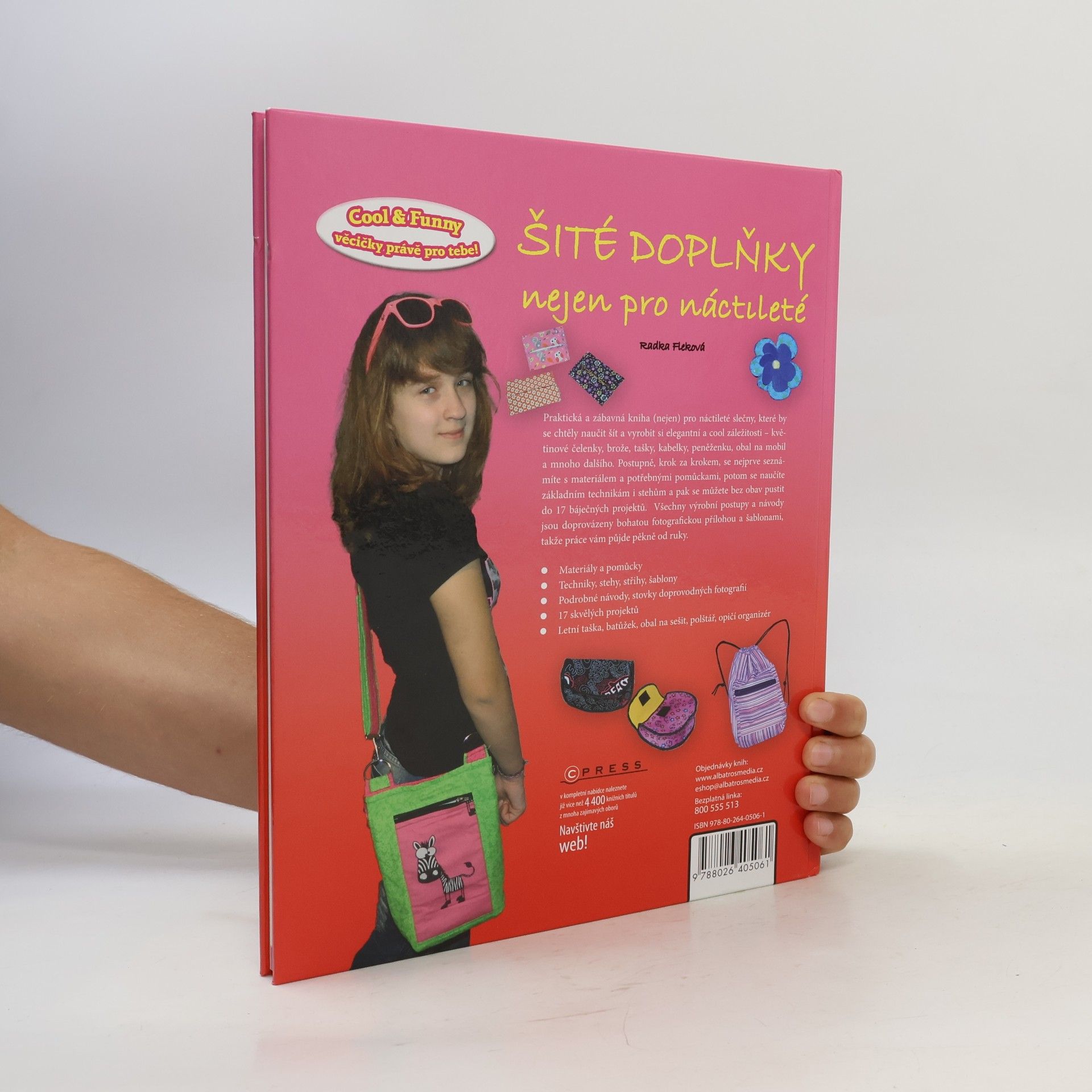 Radka Fleková Šité doplňky nejen pro náctileté