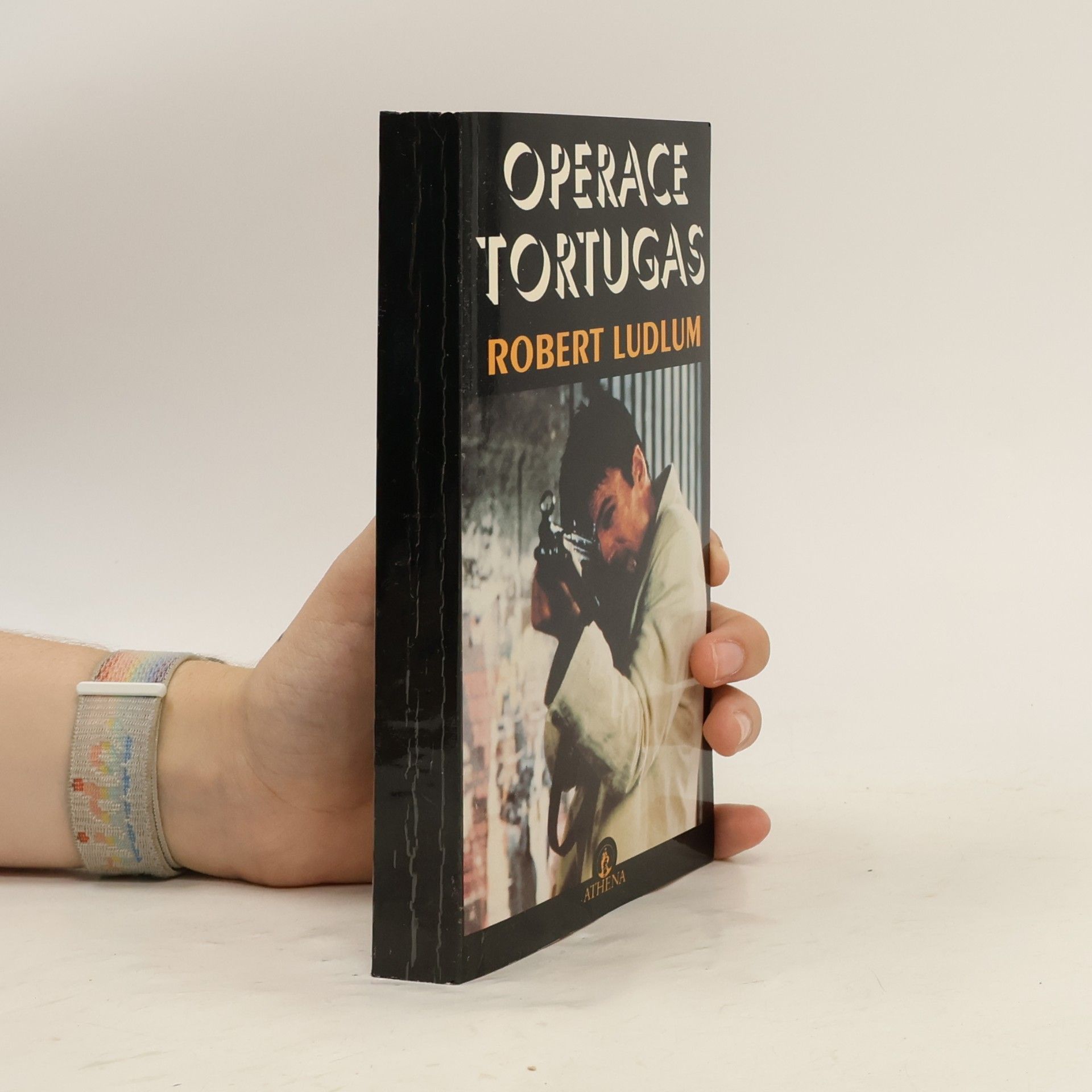 Robert Ludlum Operace Tortugas