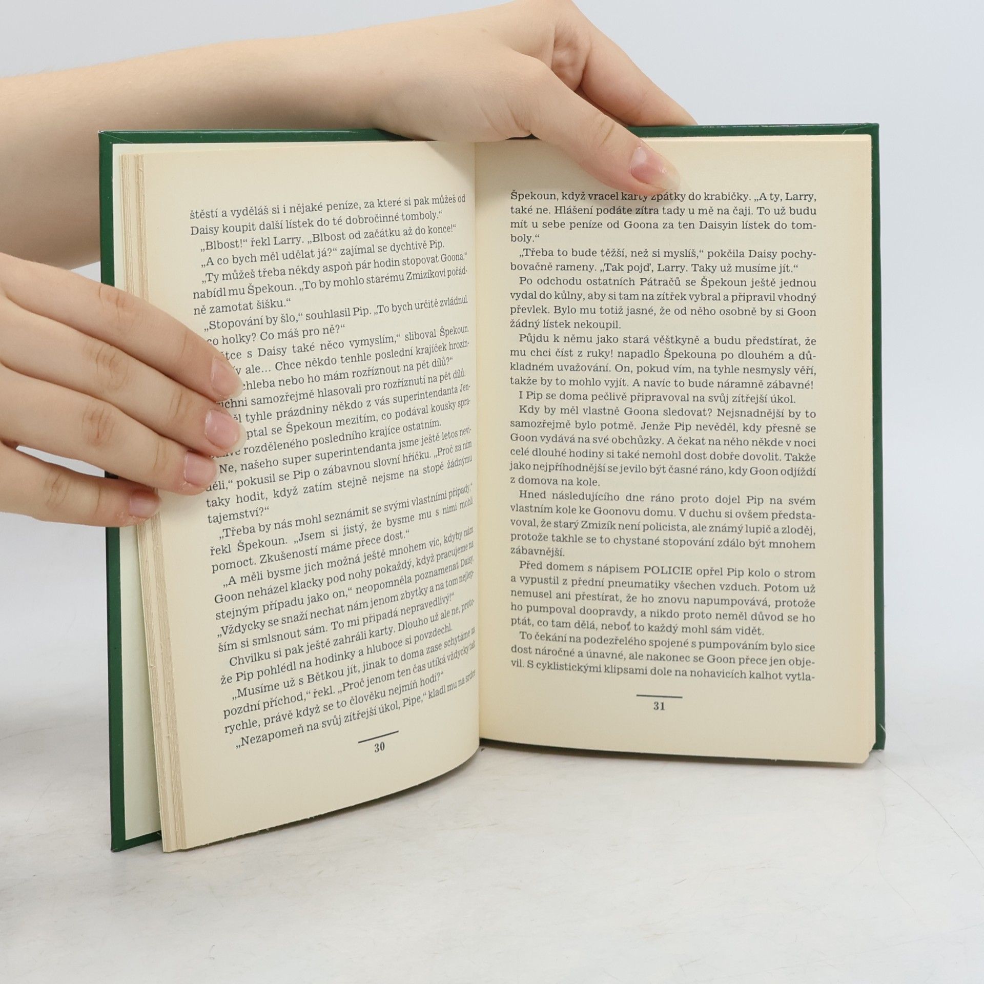 Enid Blyton Tajemství ukradených peněz