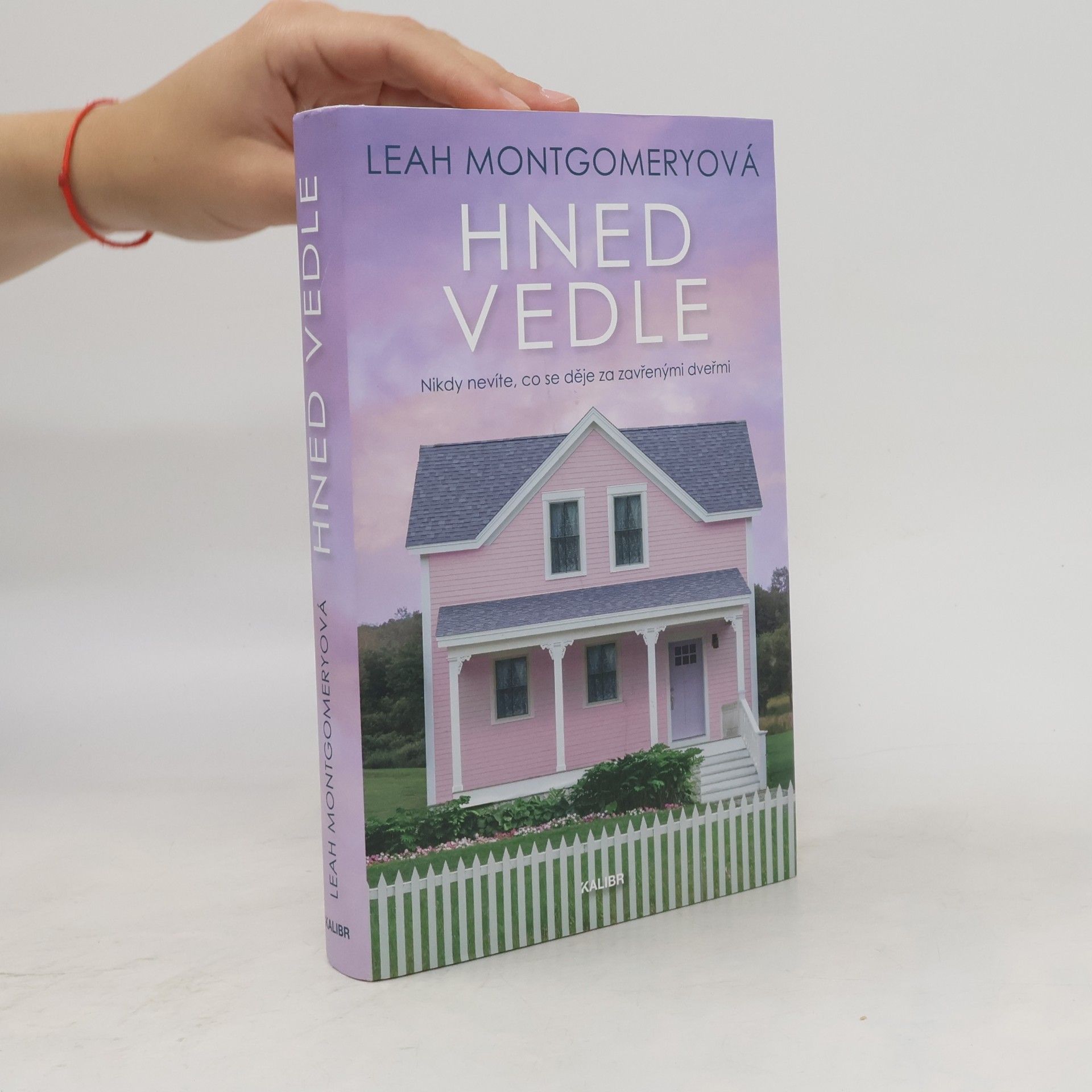 Hned vedle