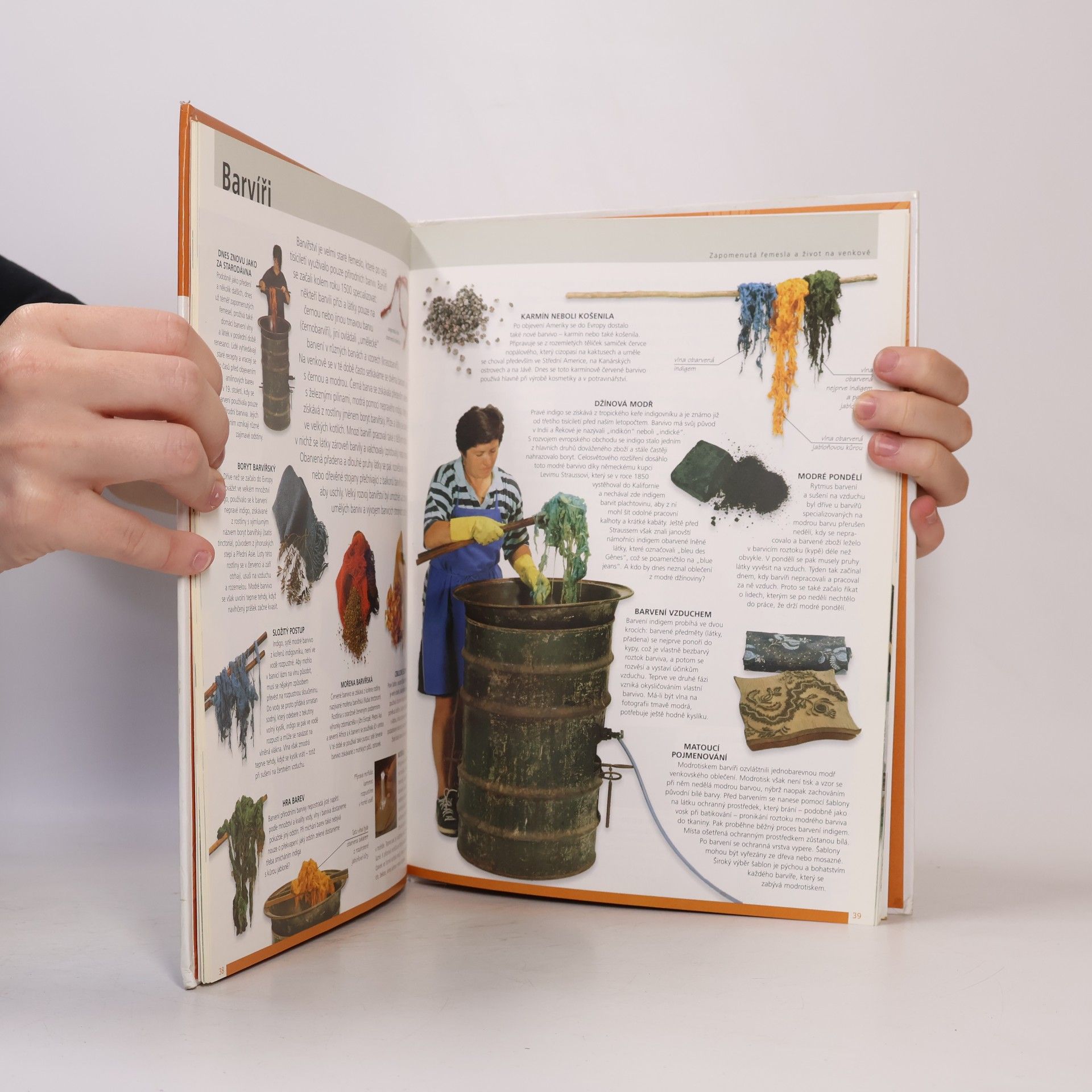 Collectif d'auteurs Zapomenutá řemesla a život na venkově