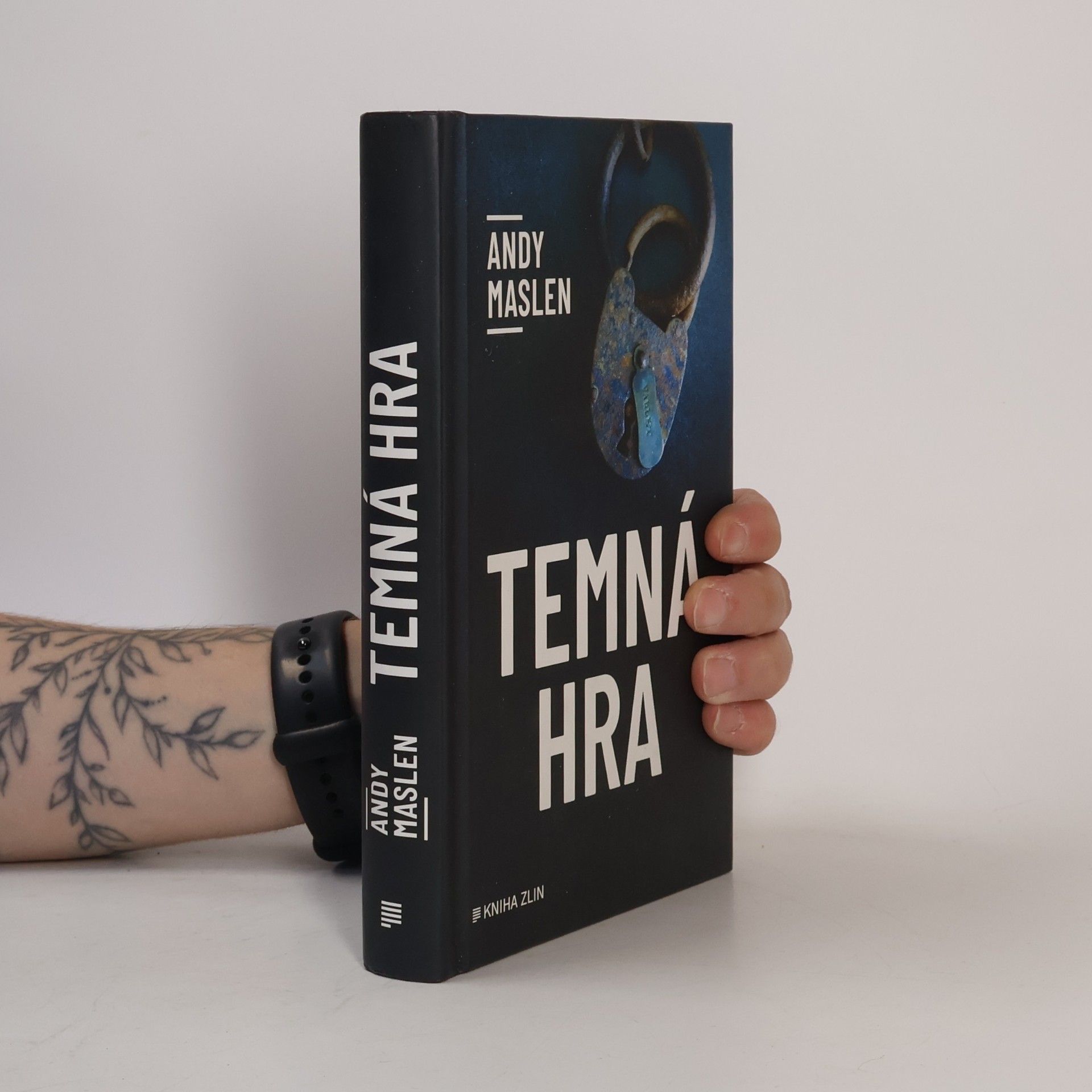 Andy Maslen Temná hra