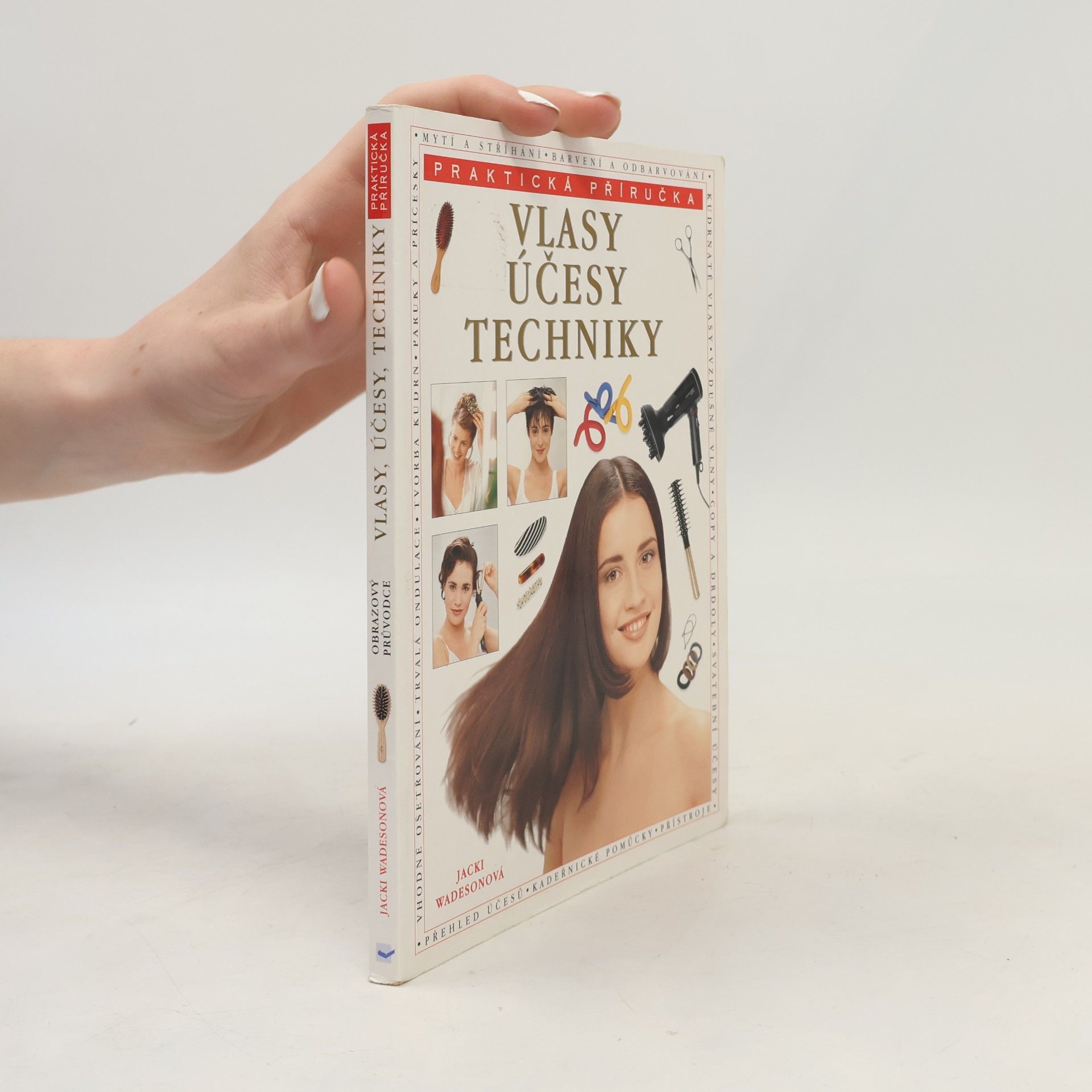 Jacki Wadeson Vlasy. Účesy. Techniky