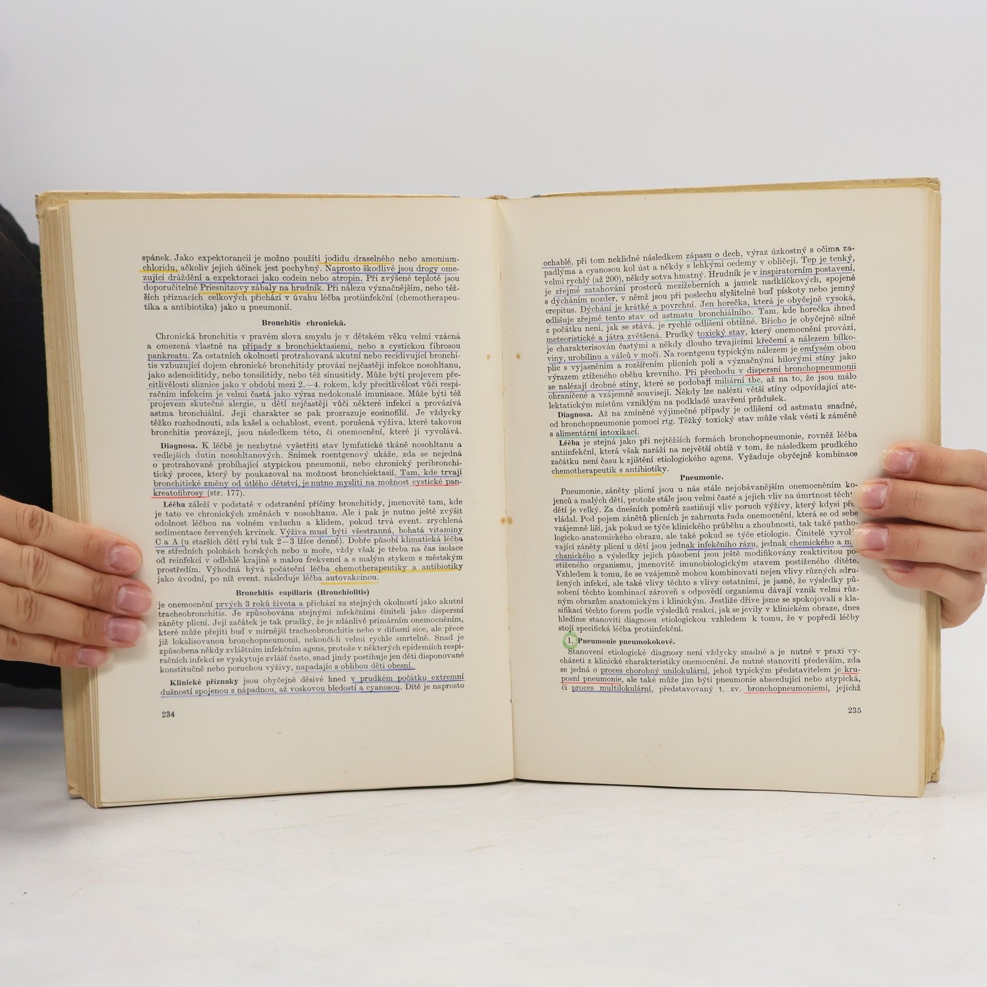 Various authors Stručná učebnice dětského lékařství