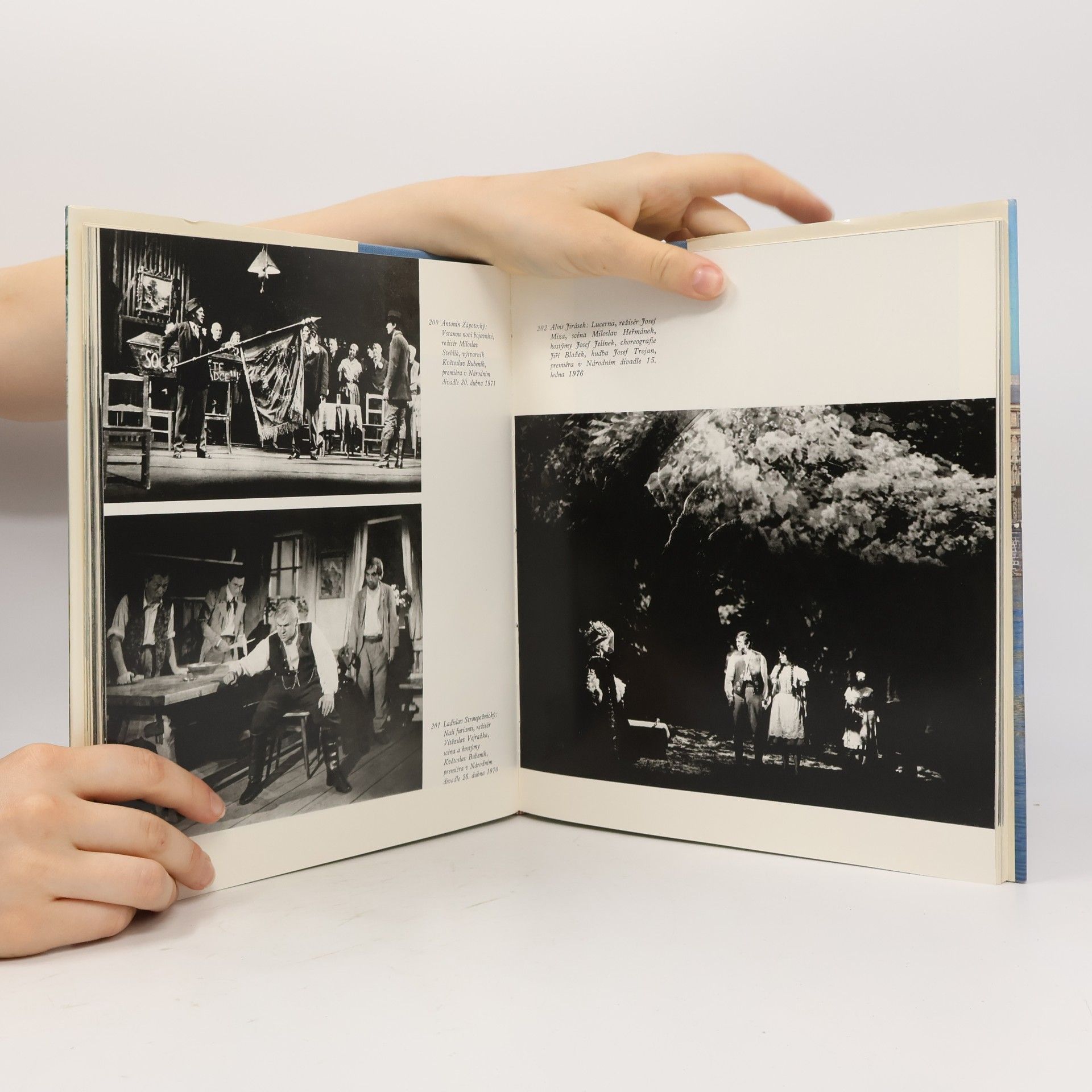 Collectif d'auteurs Národní divadlo