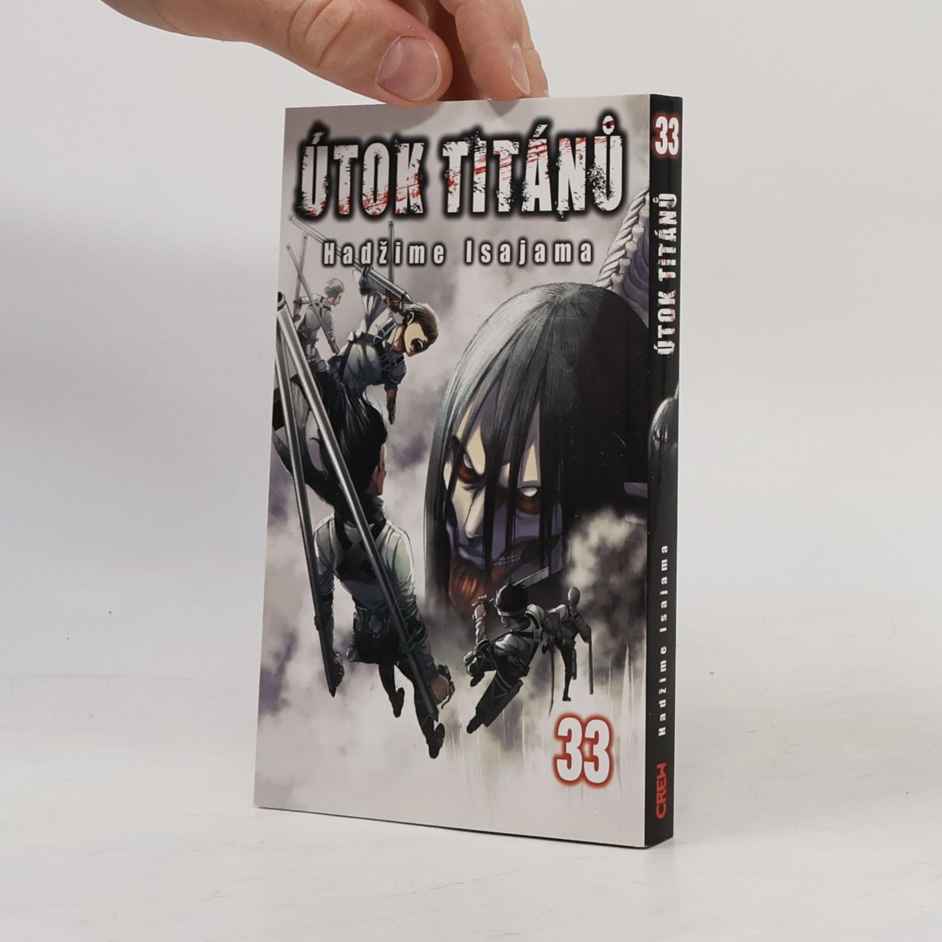 Hadžime Isajama Útok titánů. 33