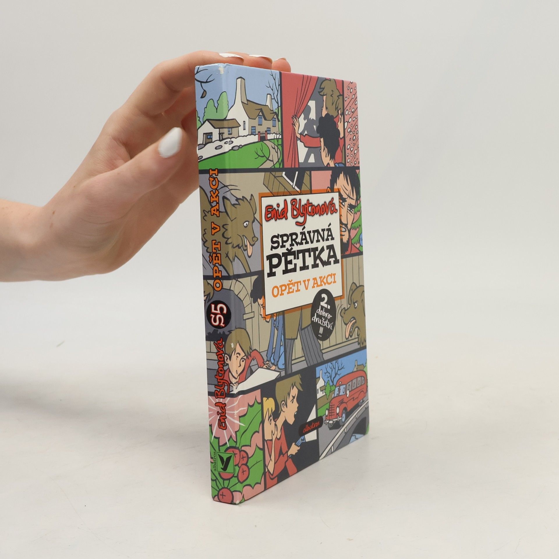 Enid Blyton Správná pětka. Opět v akci