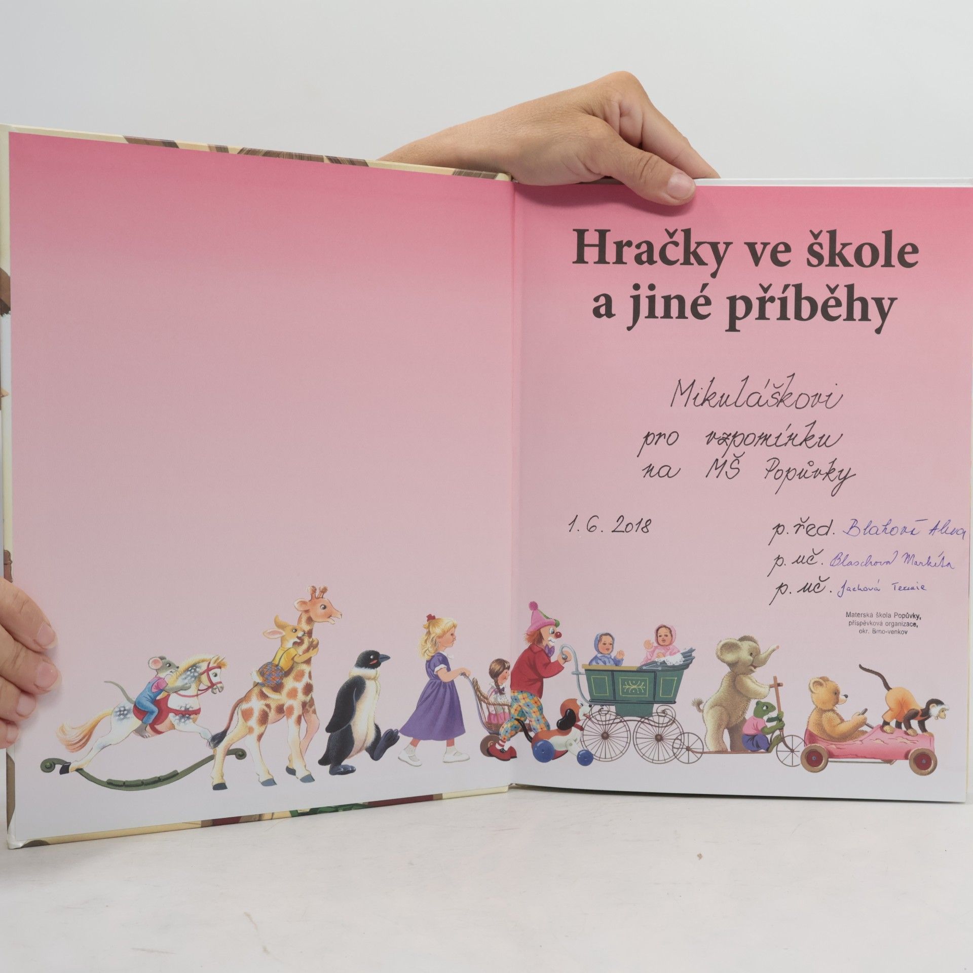 Collectif d'auteurs Hračky ve škole a jiné příběhy