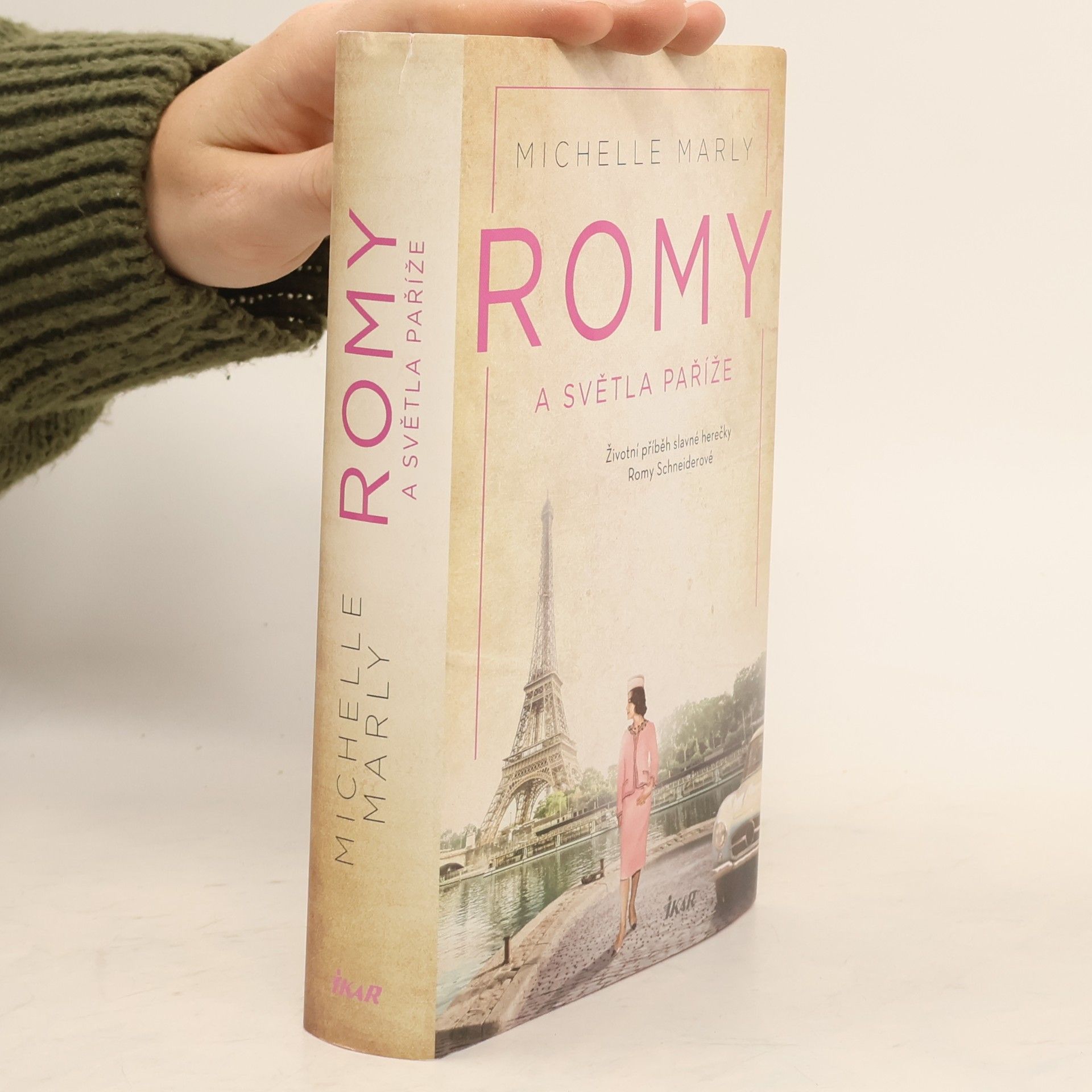 Micaela Jary Romy a světla Paříže