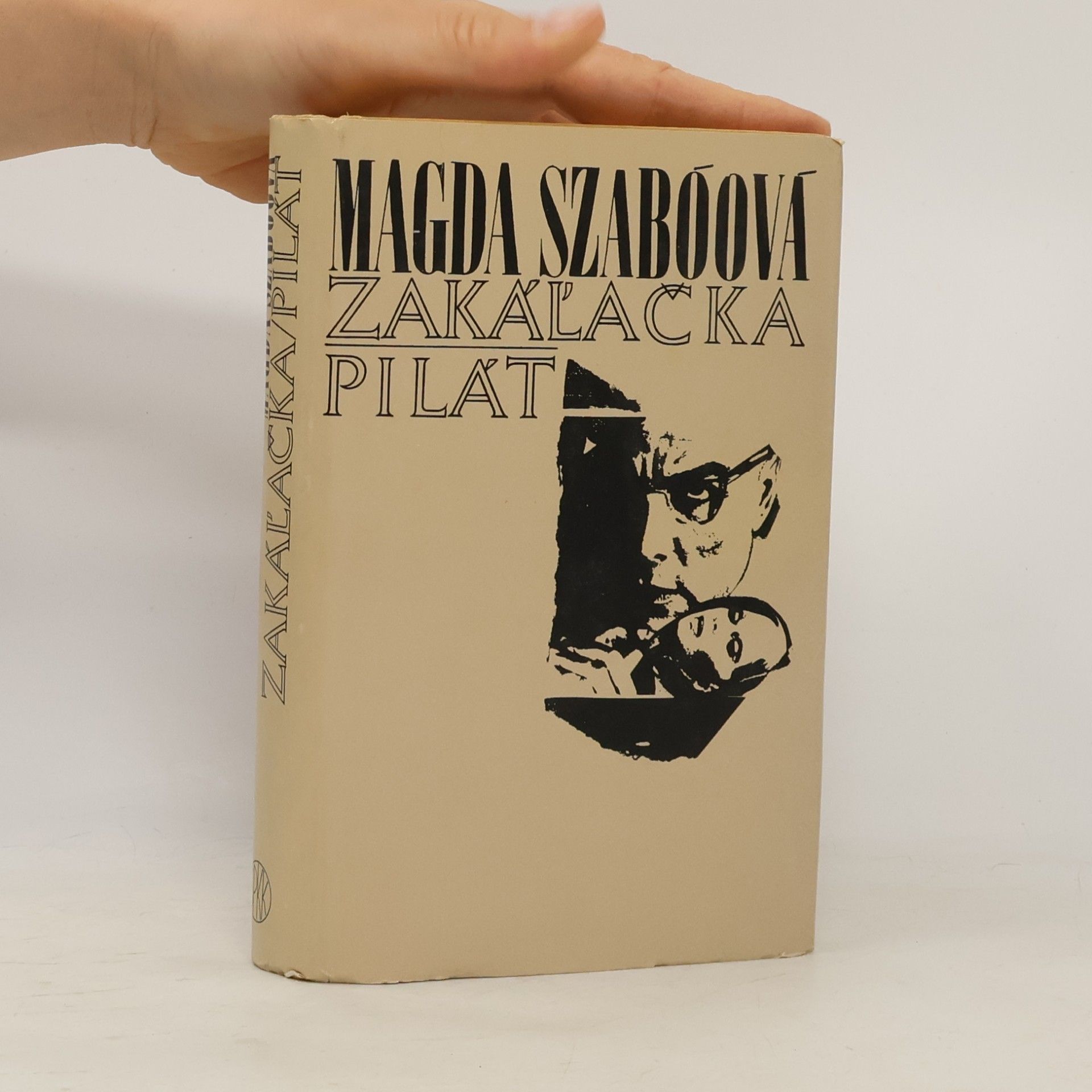 Magda Szabó Zakáľačka. Pilát