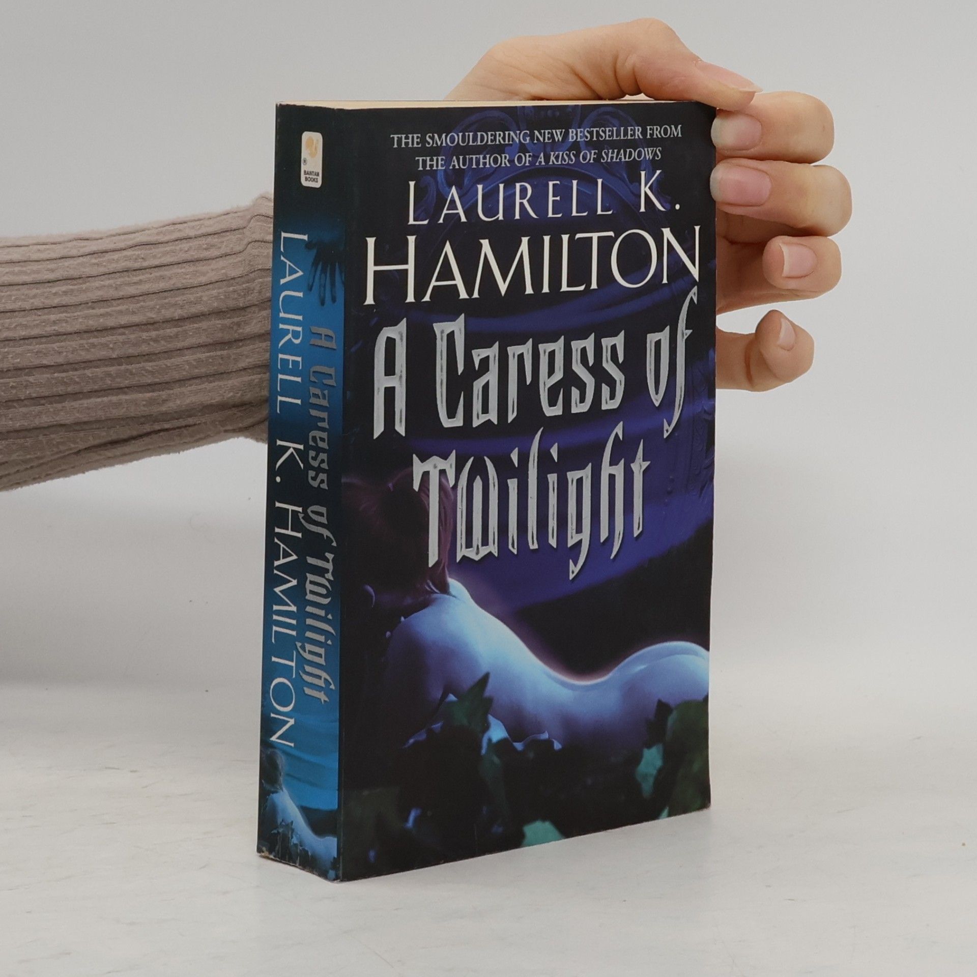 Laurell K. Hamilton A Caress of Twilight