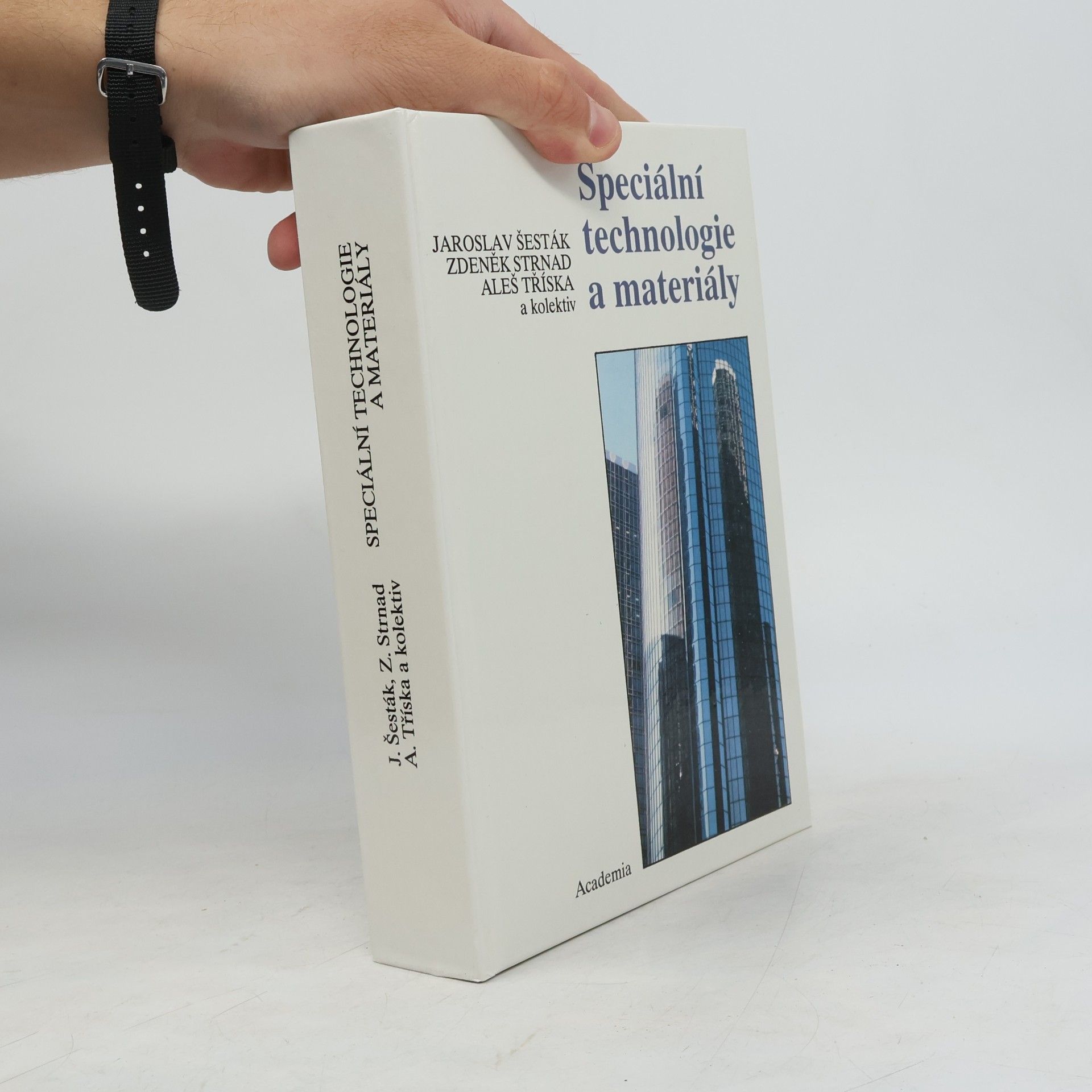 Speciální technologie a materiály