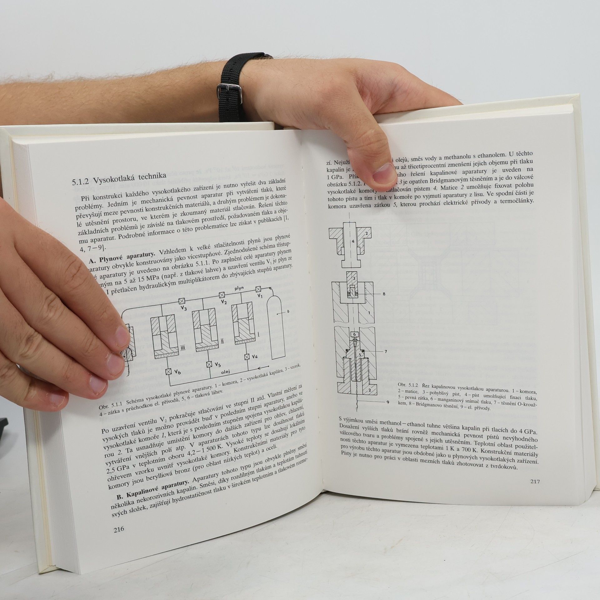 Jaroslav Šesták Speciální technologie a materiály