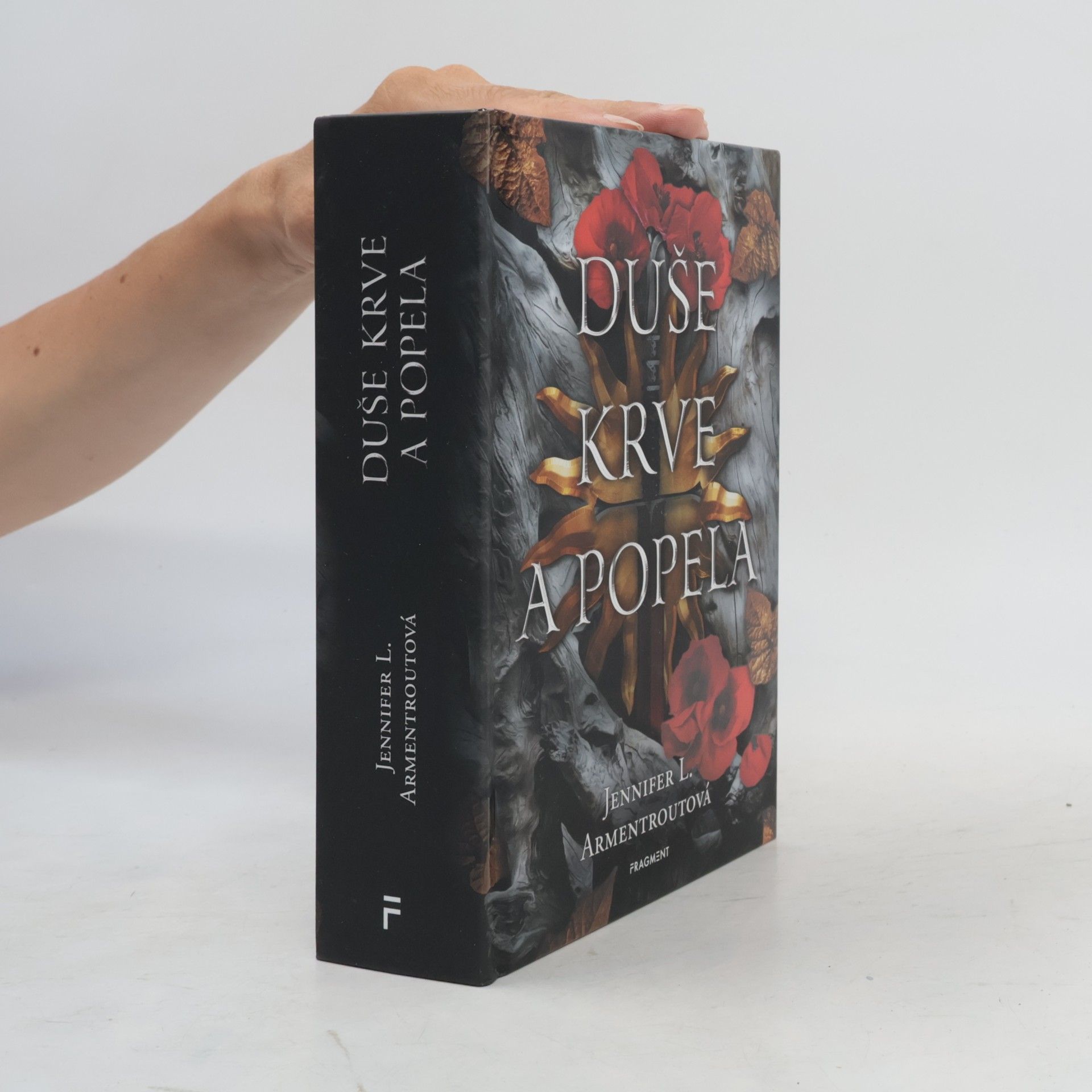 Jennifer L. Armentrout Duše krve a popela
