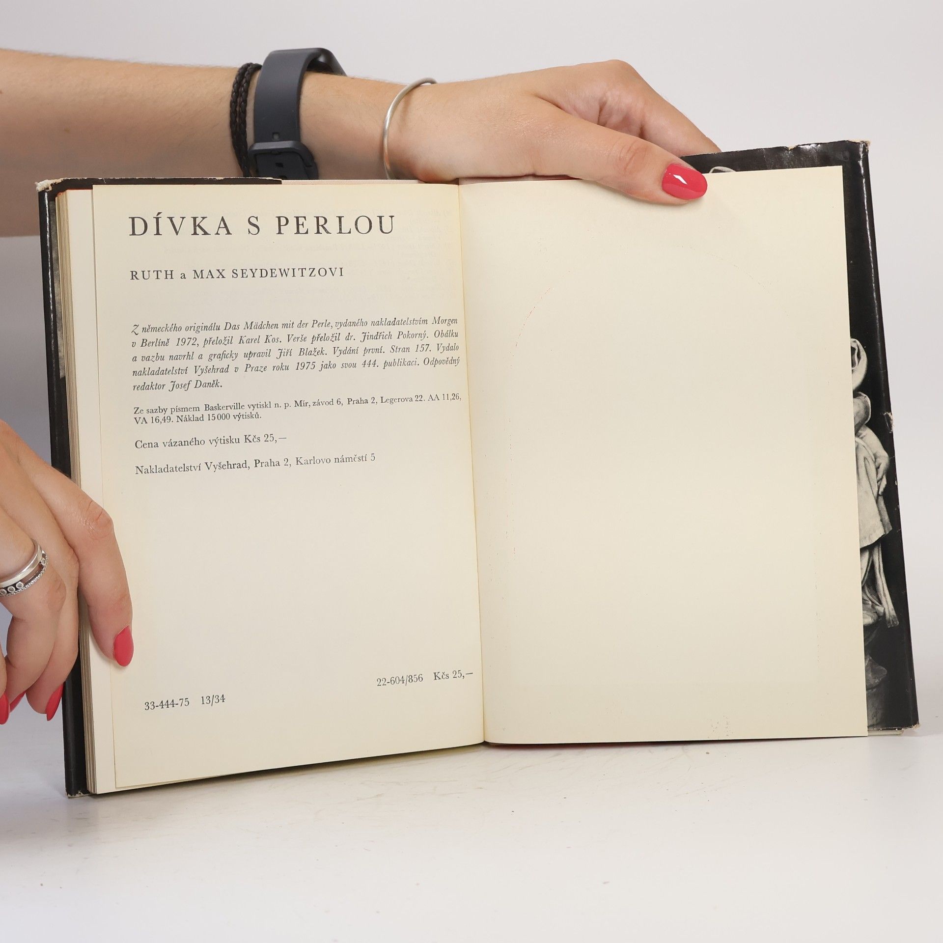 Ruth Seydewitz Dívka s perlou