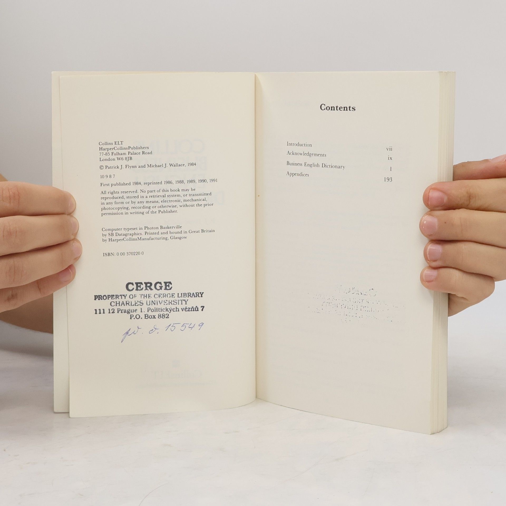 Patrick John Flynn Business English Series: Nelson Business English Dictionary