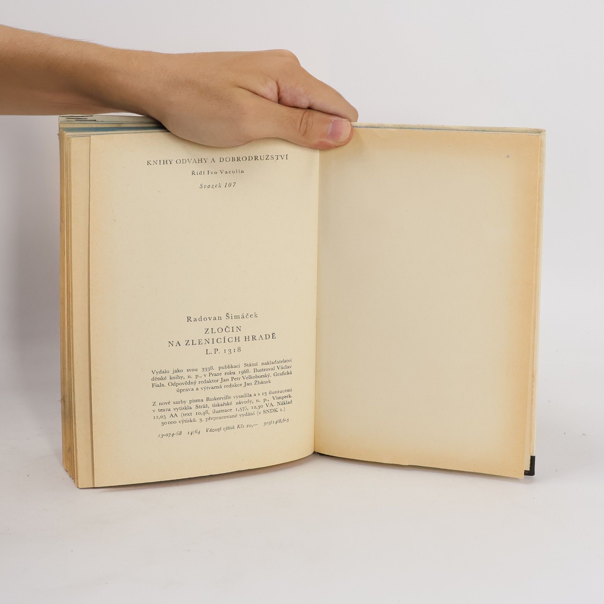 Radovan Šimáček Zločin na Zlenicích hradě L. P. 1318