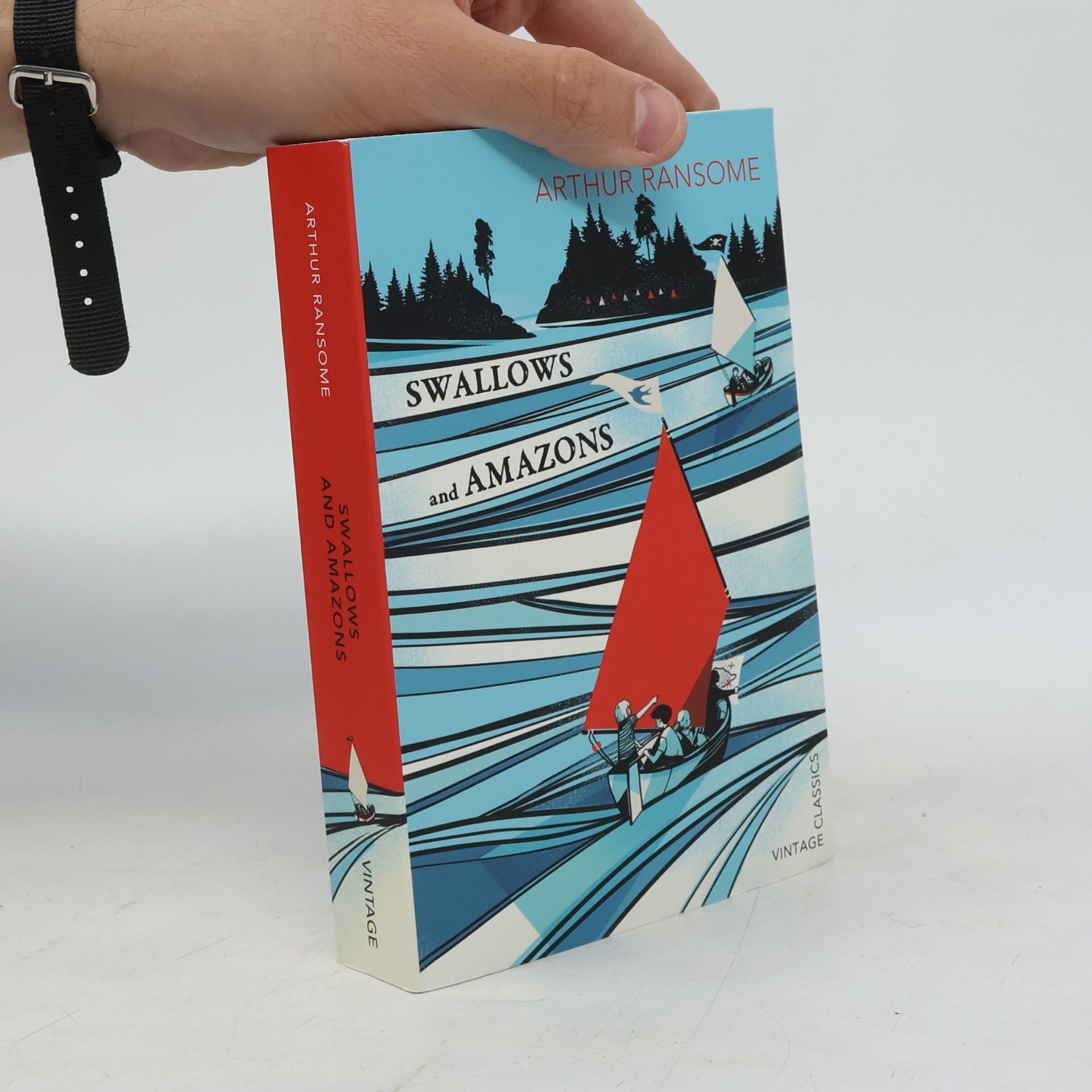 Arthur Ransome Swallows and Amazons