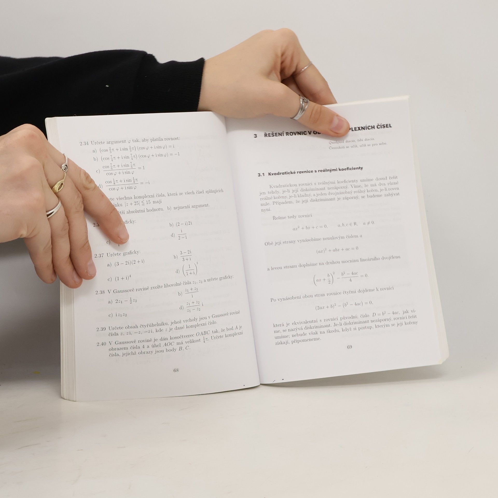Emil Calda Matematika pro gymnázia. Komplexní čísla