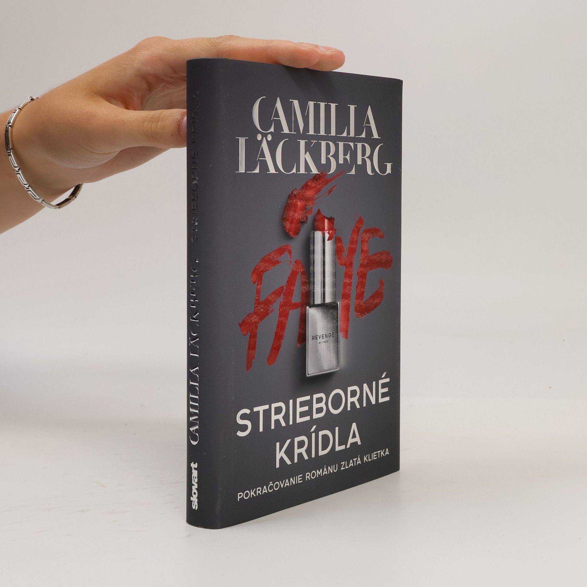Camilla Läckberg Strieborné krídla