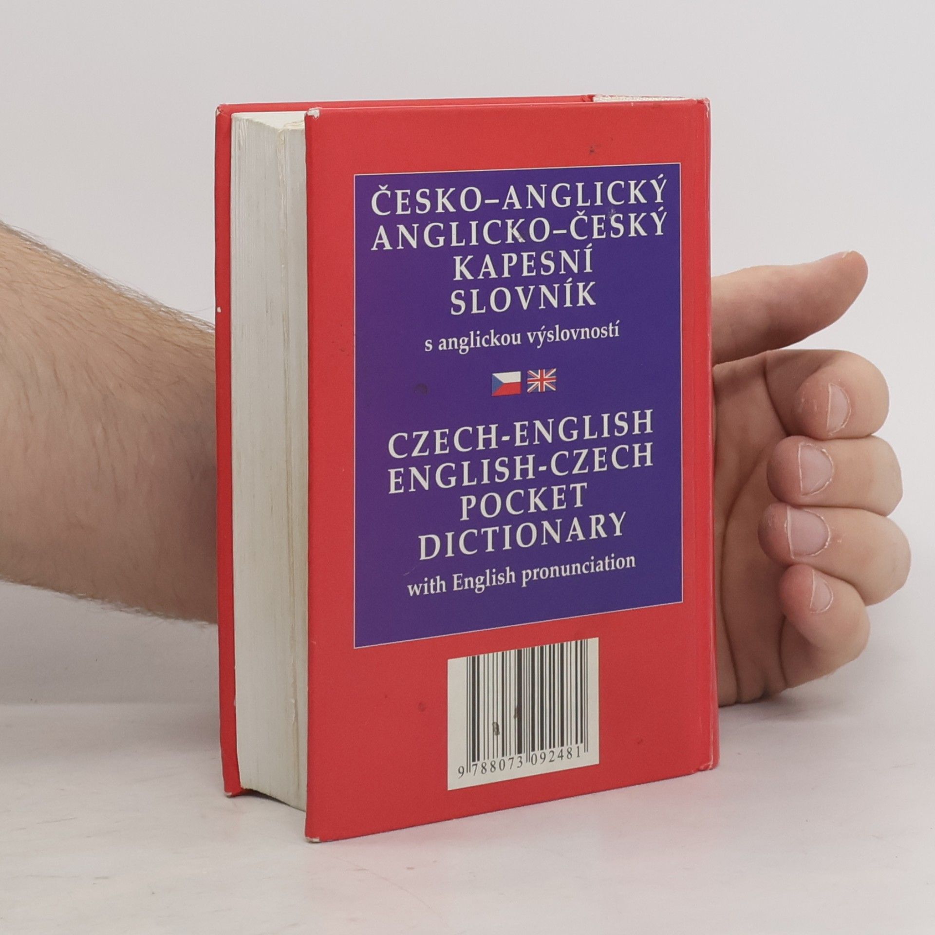 Věra Hegerová Česko-anglický, anglicko-český kapesní slovník s anglickou výslovností