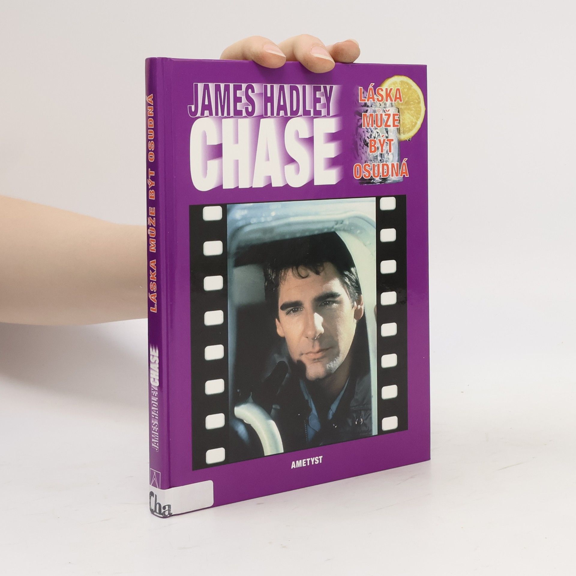 James Hadley Chase Láska může být osudná