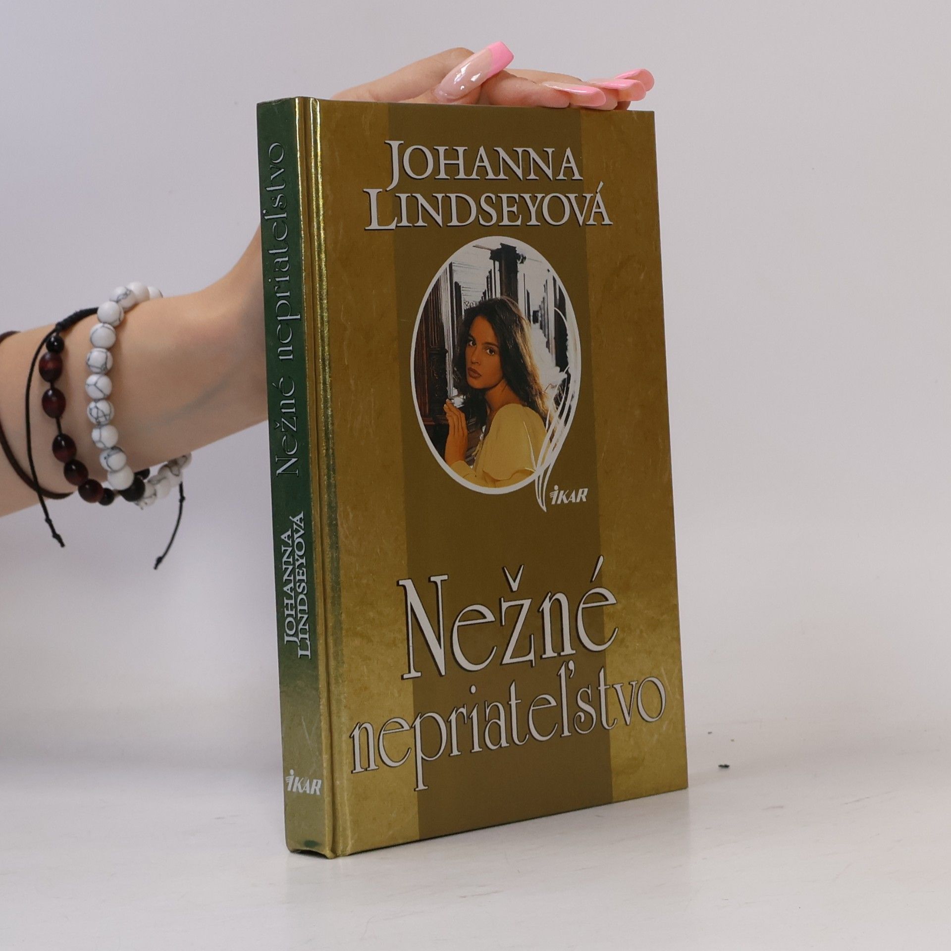 Johanna Lindsey Nežné nepriateľstvo