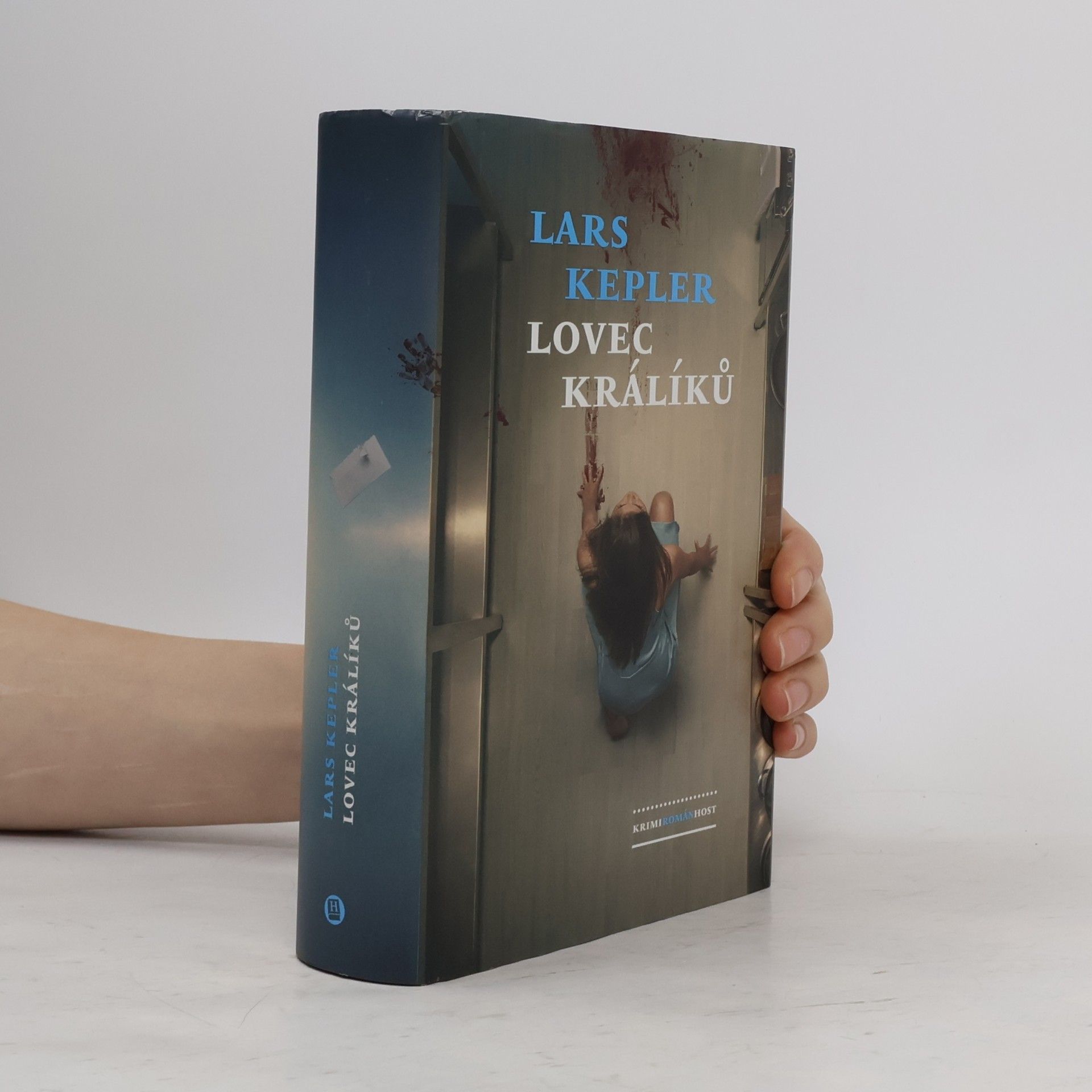 Lars Kepler Lovec králíků